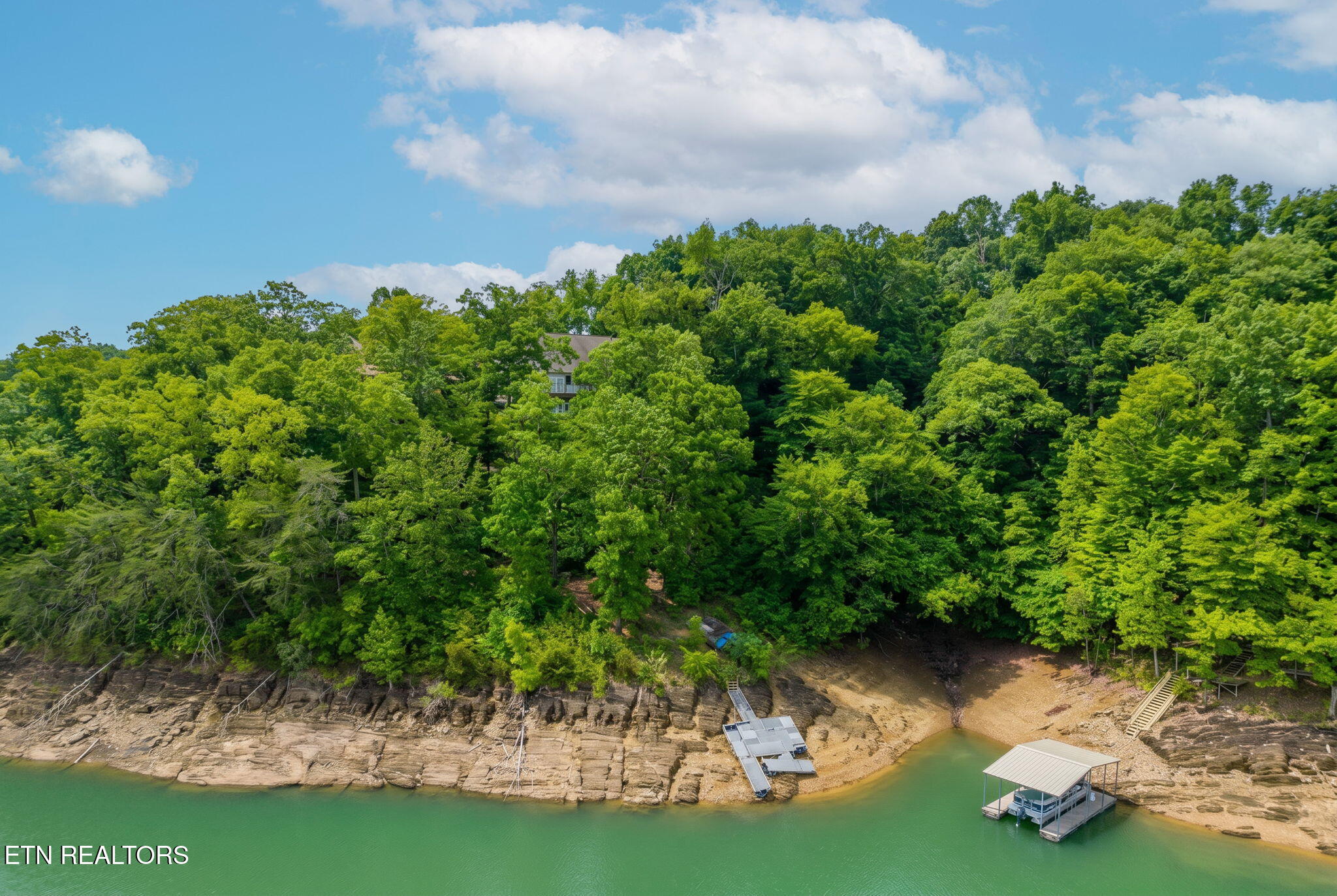 1279 Clabo Lane Sevierville TN 37876