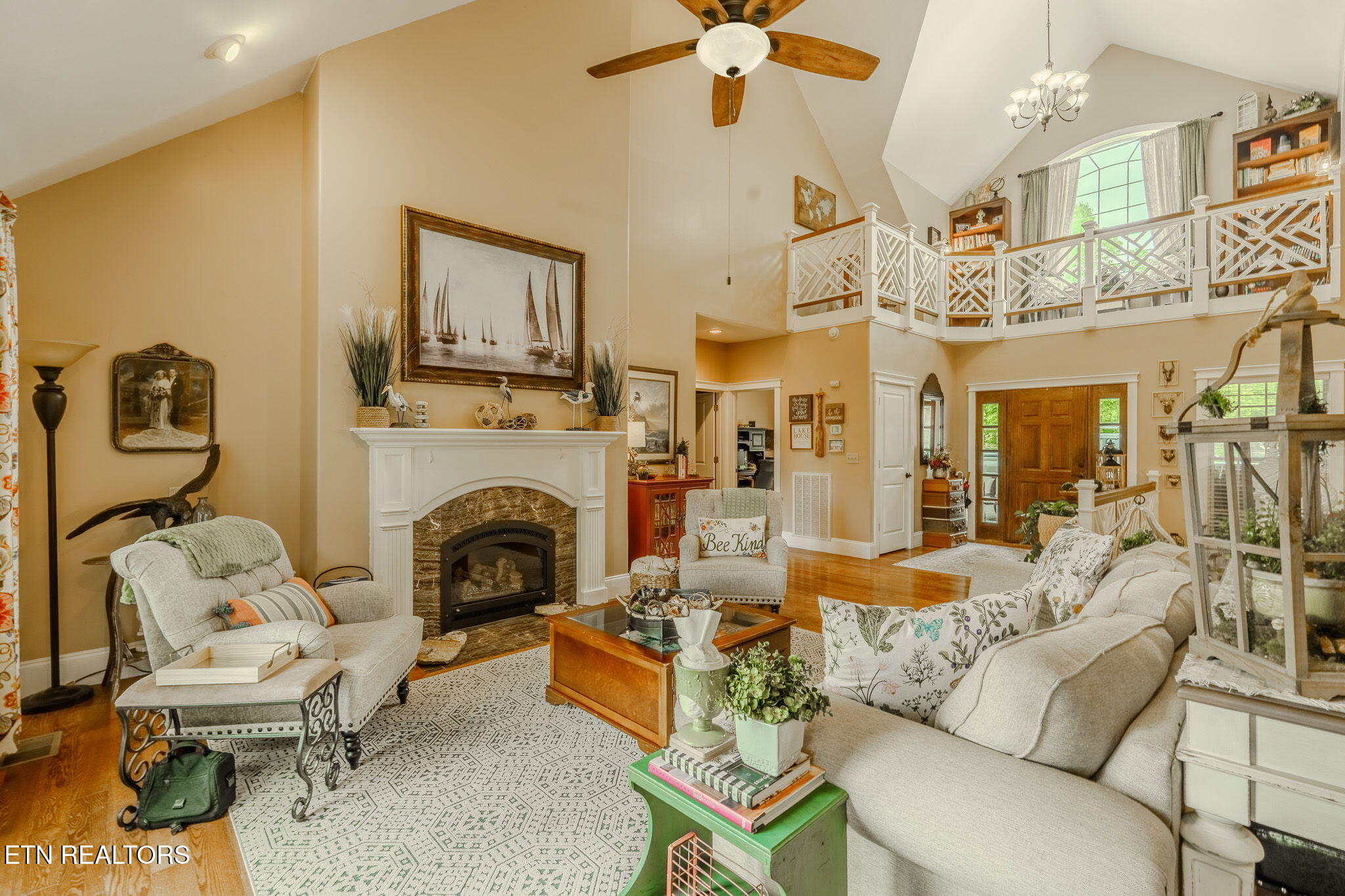 1279 Clabo Lane Sevierville TN 37876