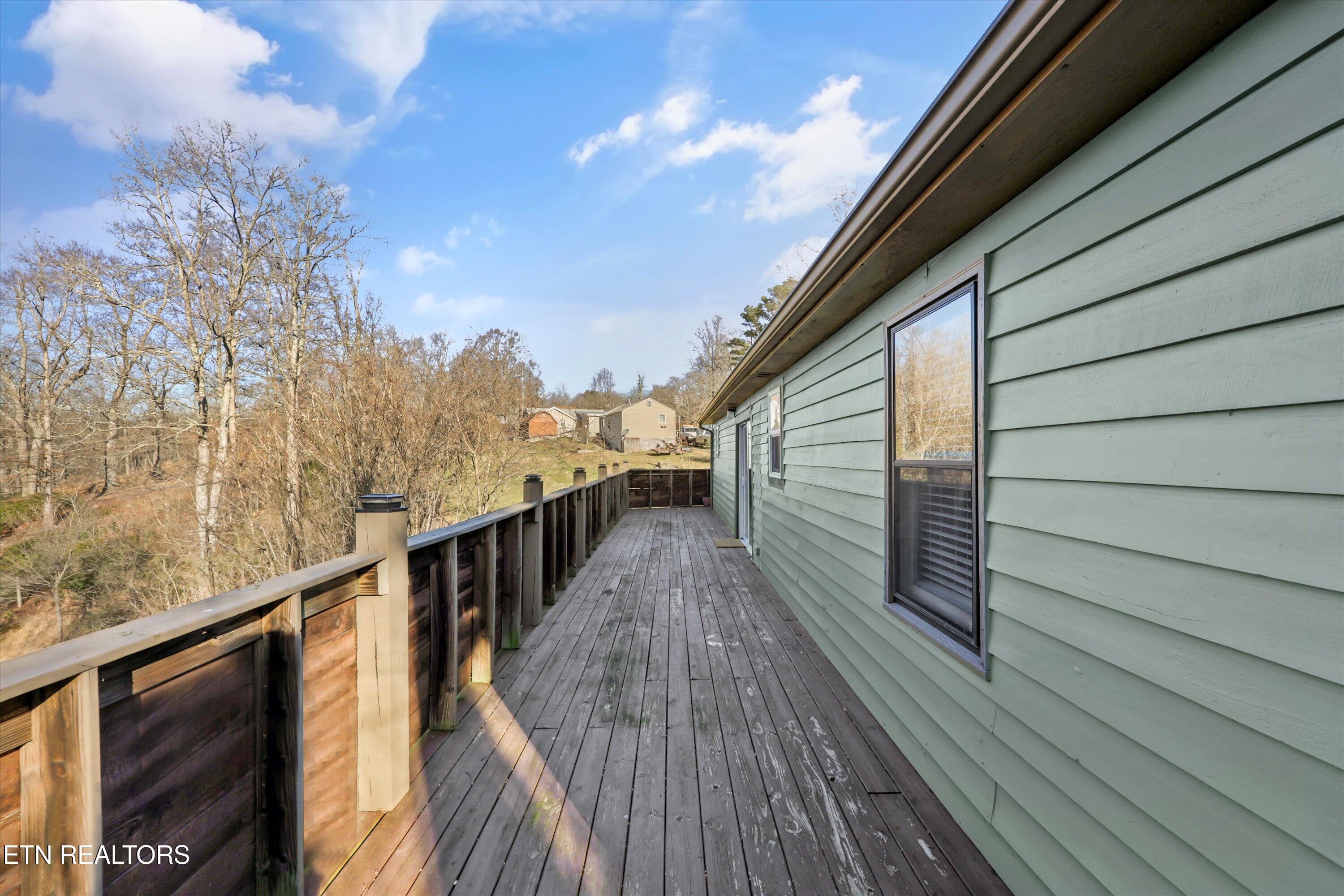 2719 Oak Grove Road Rocky Top TN 37769