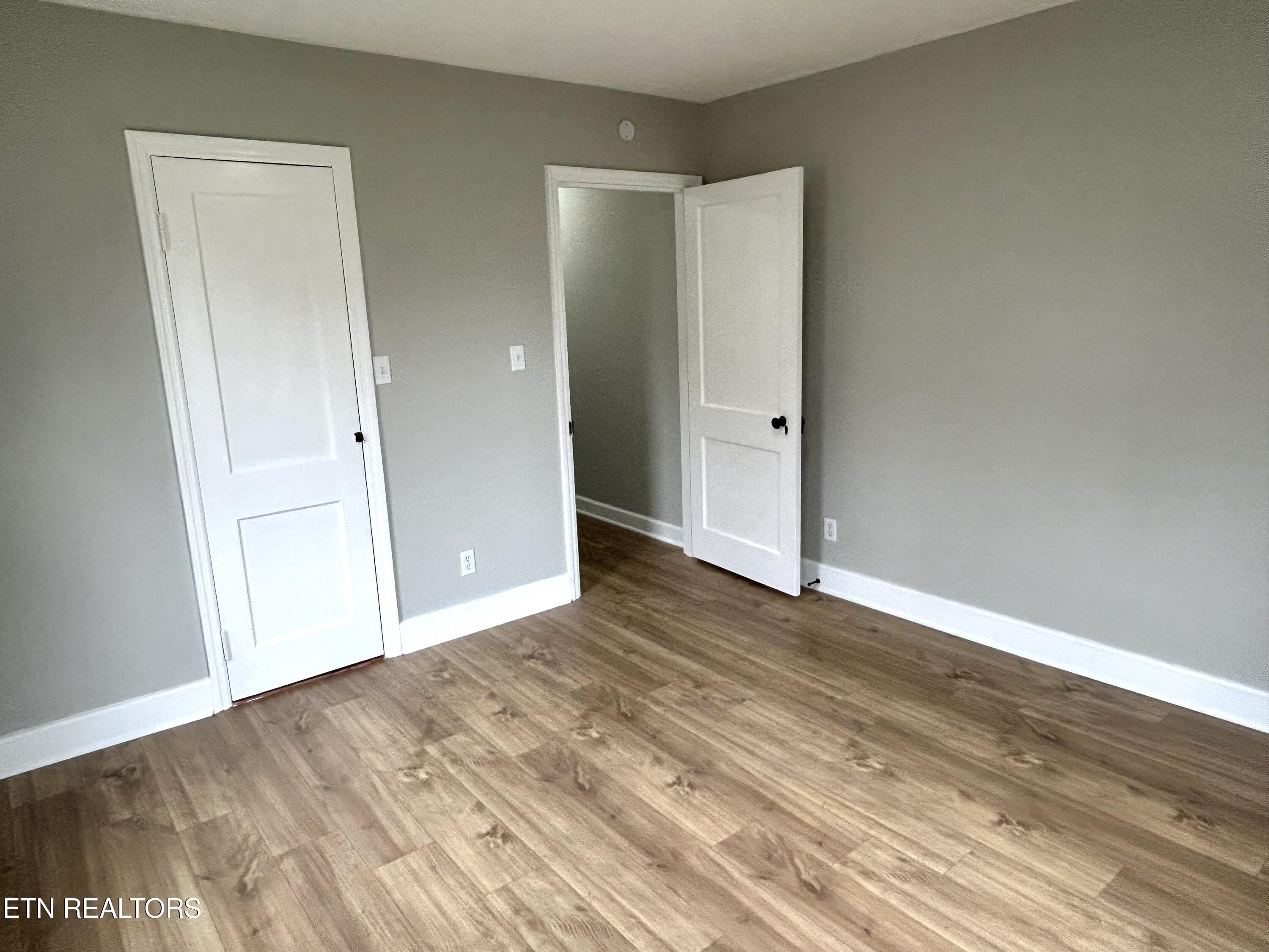 1518 Irwin Avenue Maryville TN 37804
