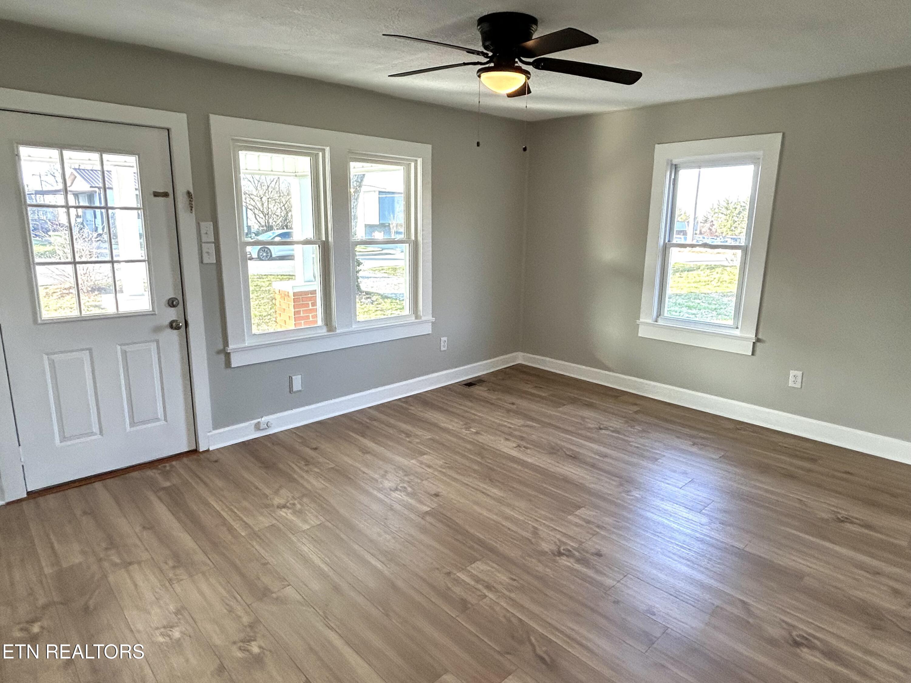 1518 Irwin Avenue Maryville TN 37804