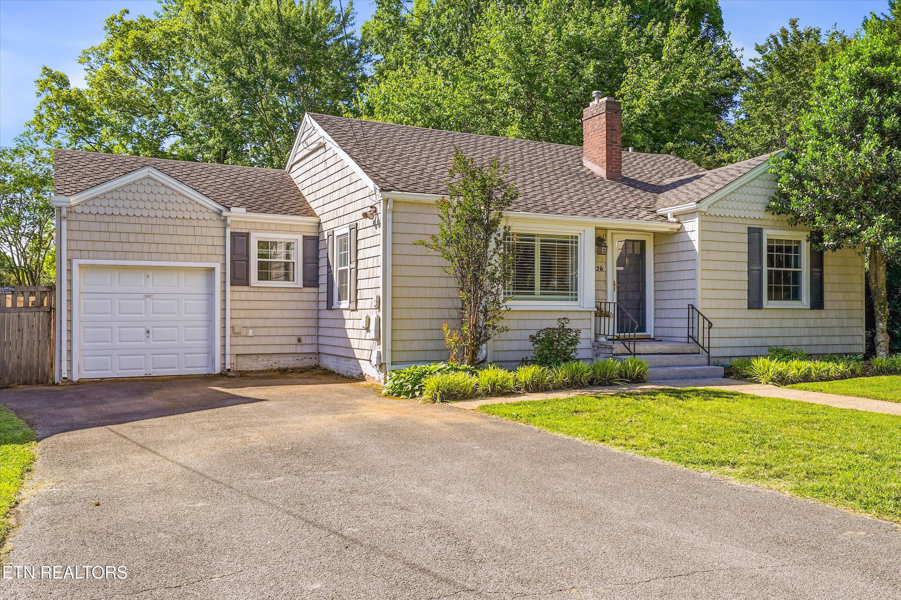 2826 Fairmont Boulevard Knoxville TN 37917