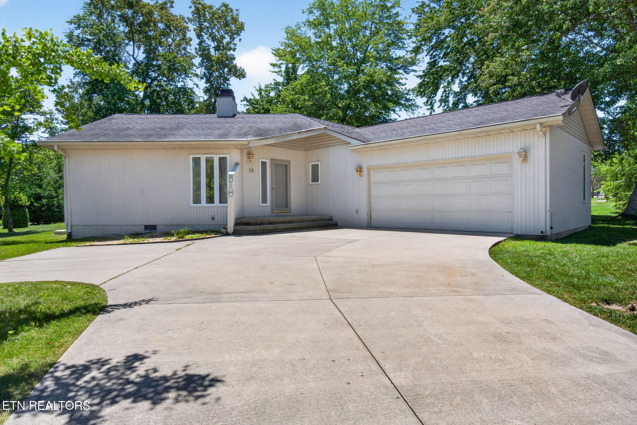 19 Thames Court Crossville TN 38558
