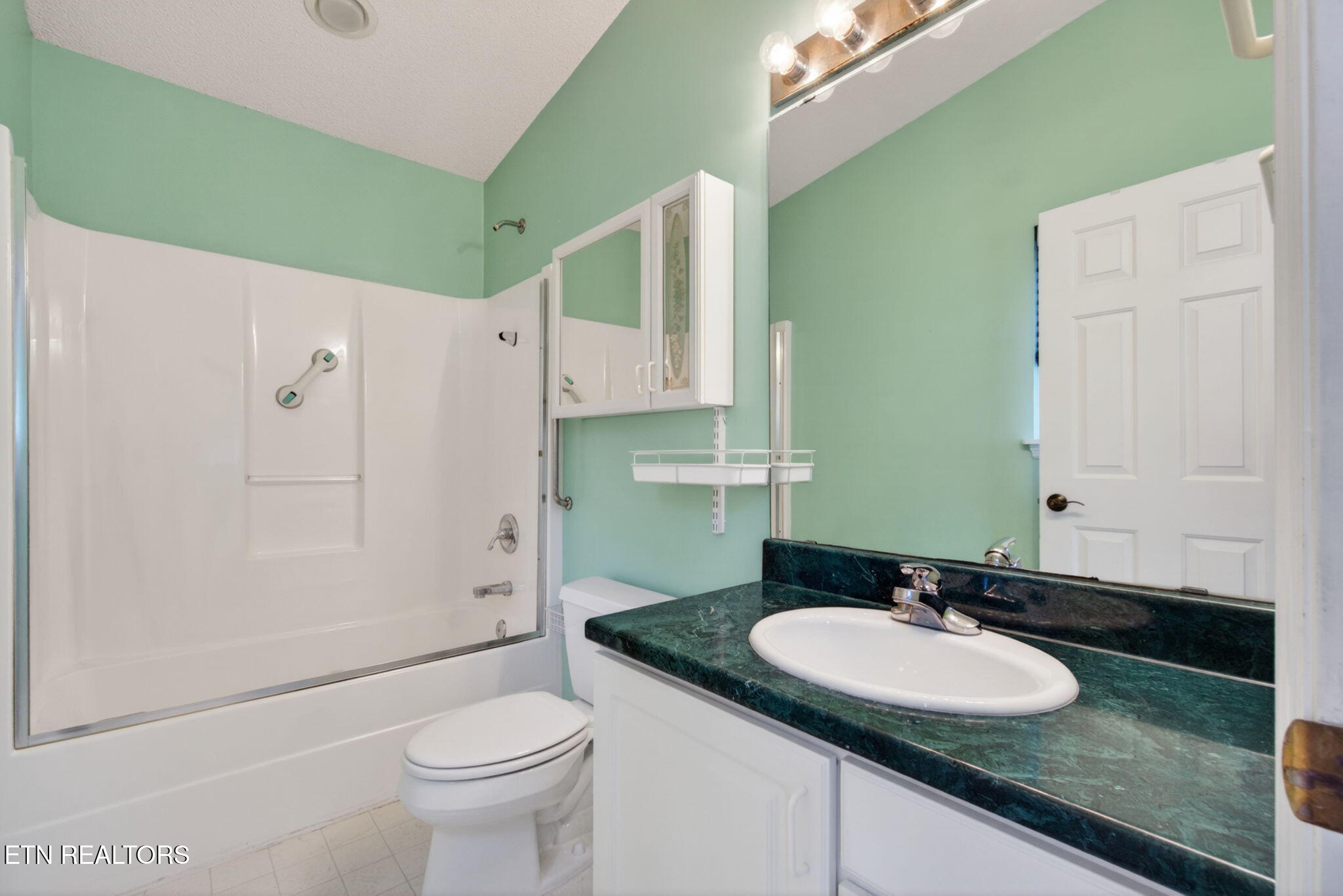 19 Thames Court Crossville TN 38558