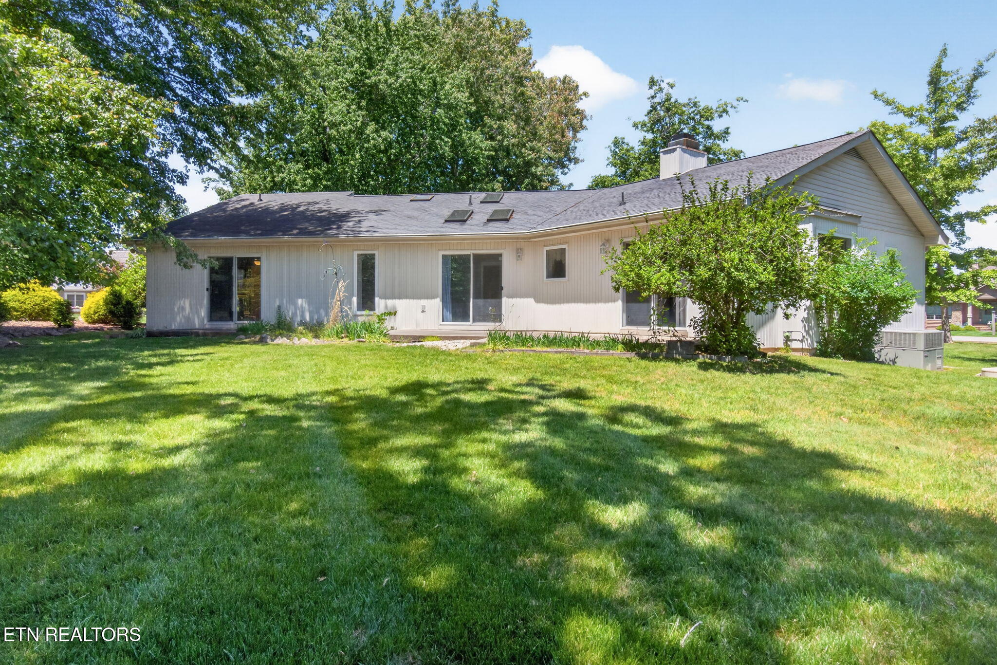 19 Thames Court Crossville TN 38558