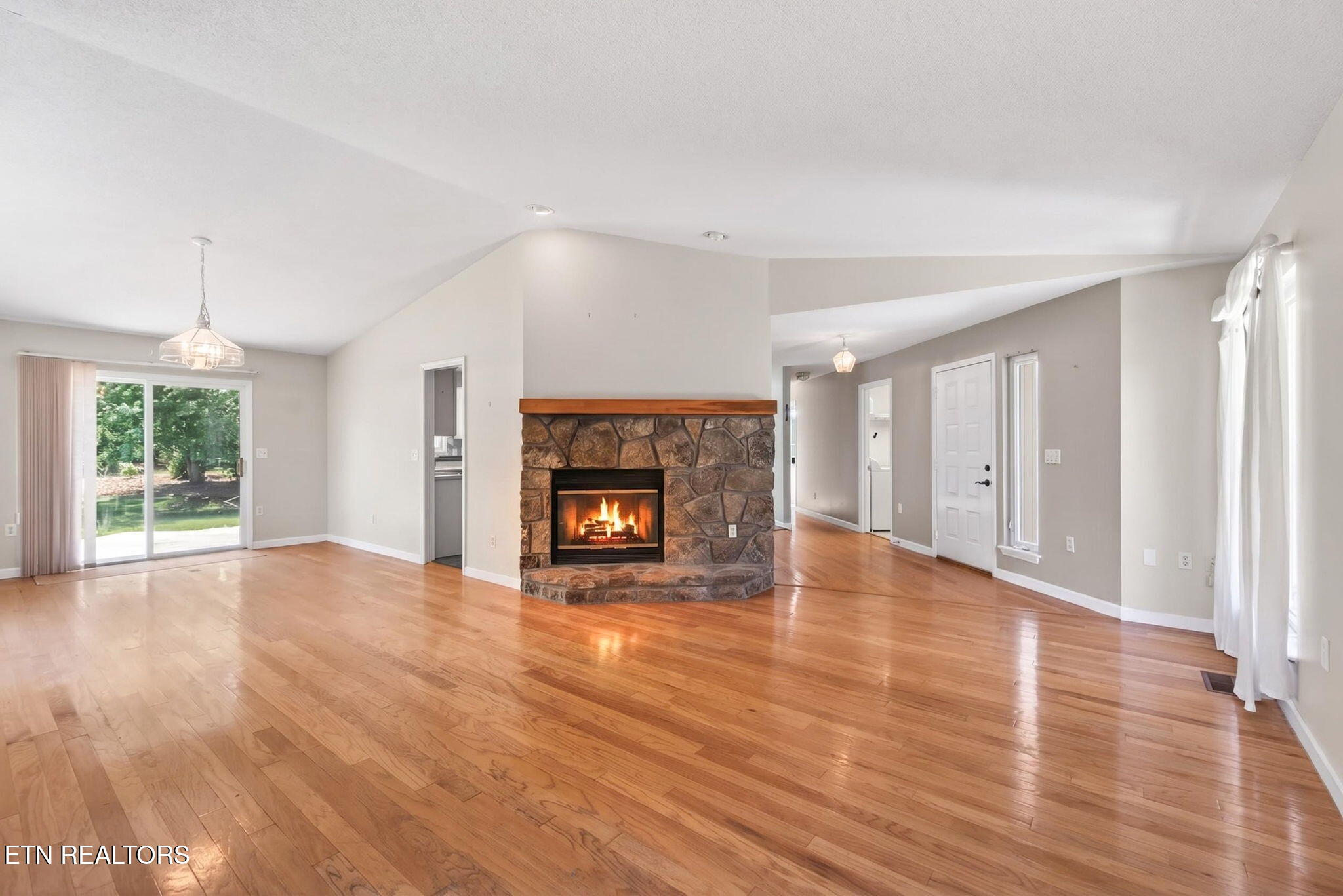 19 Thames Court Crossville TN 38558