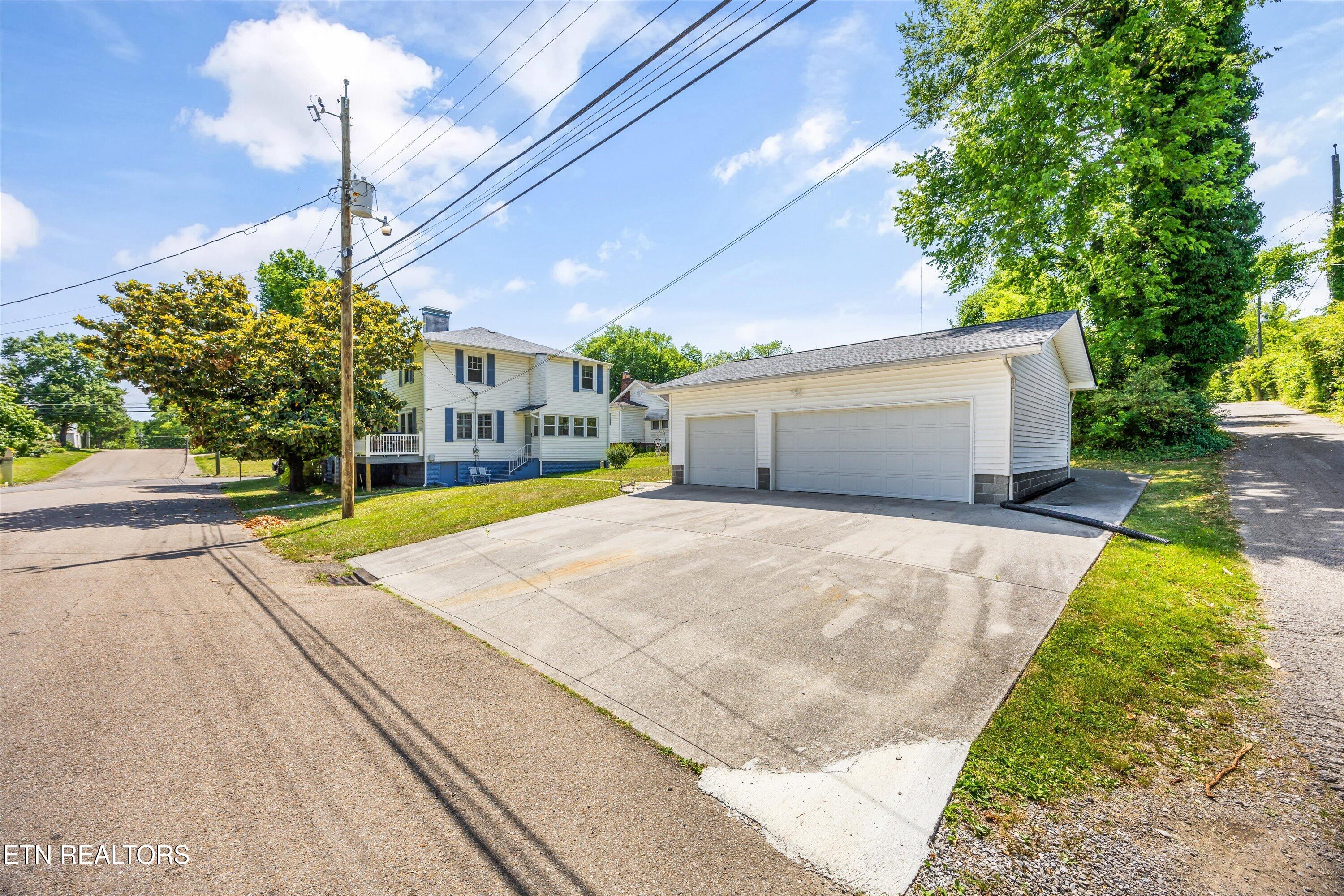1129 Fairfax Avenue Knoxville TN 37917