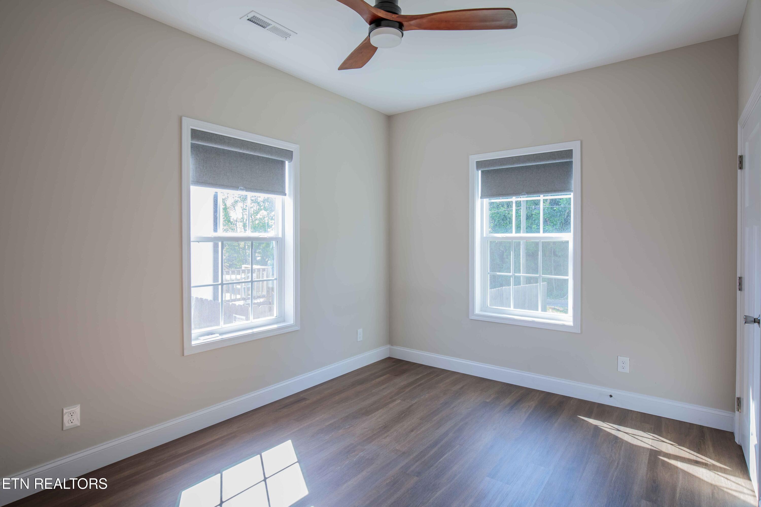 438 Hiawassee Avenue Knoxville TN 37917