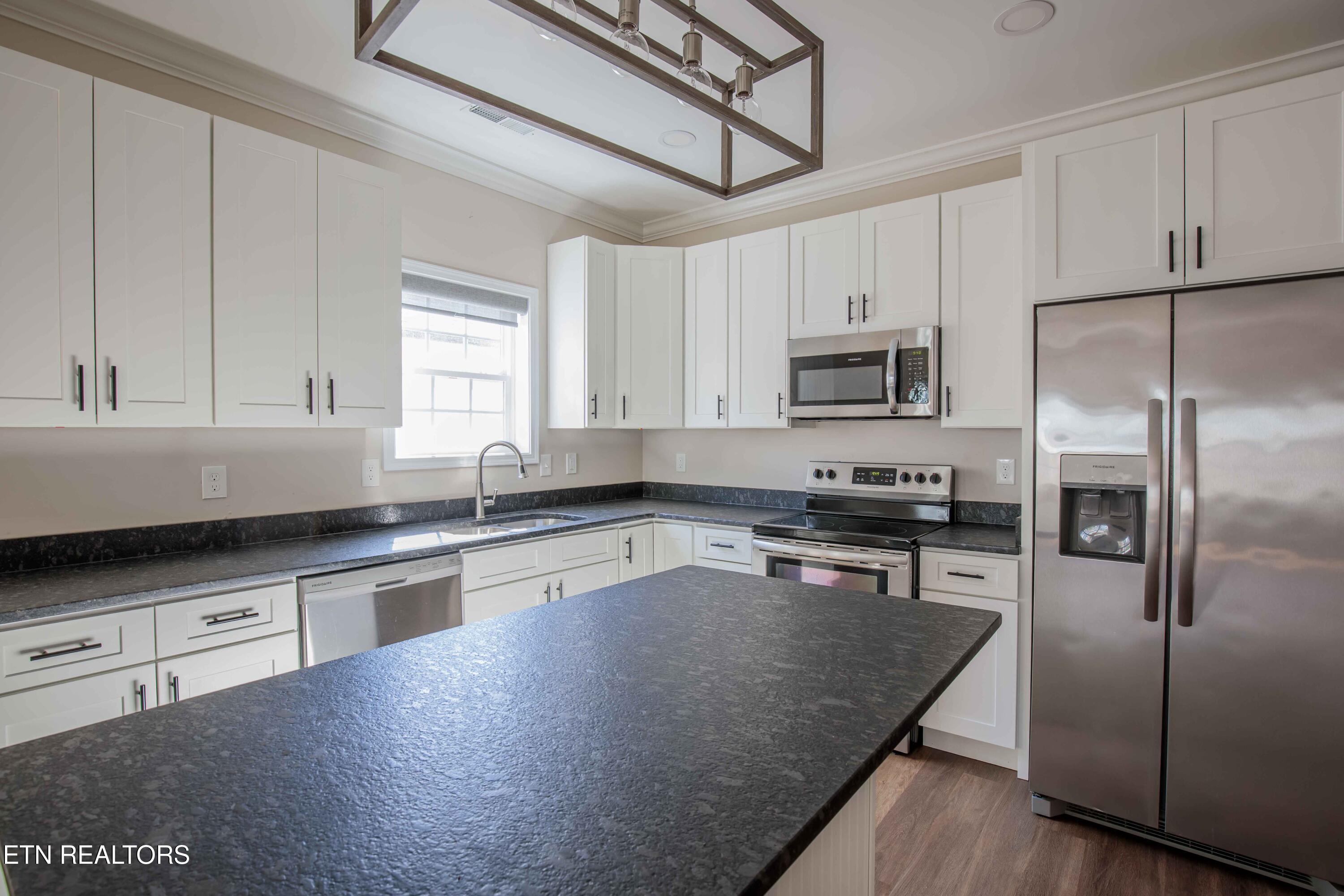 438 Hiawassee Avenue Knoxville TN 37917
