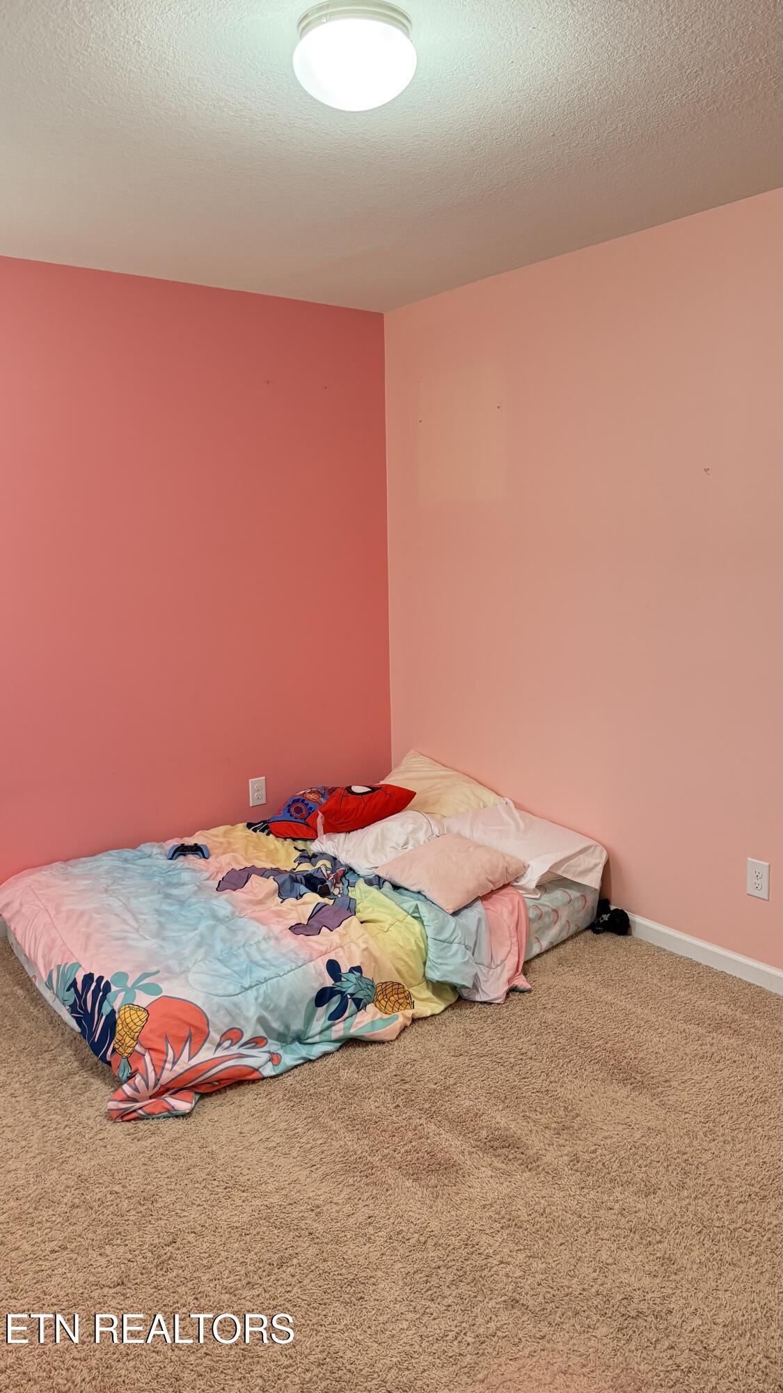302 Homestead Court Kingston TN 37763