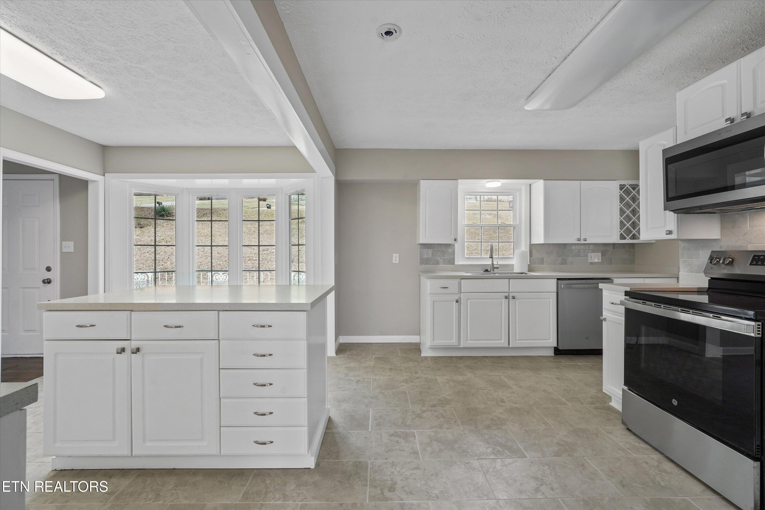 2010 Martha Berry Drive Knoxville TN 37918
