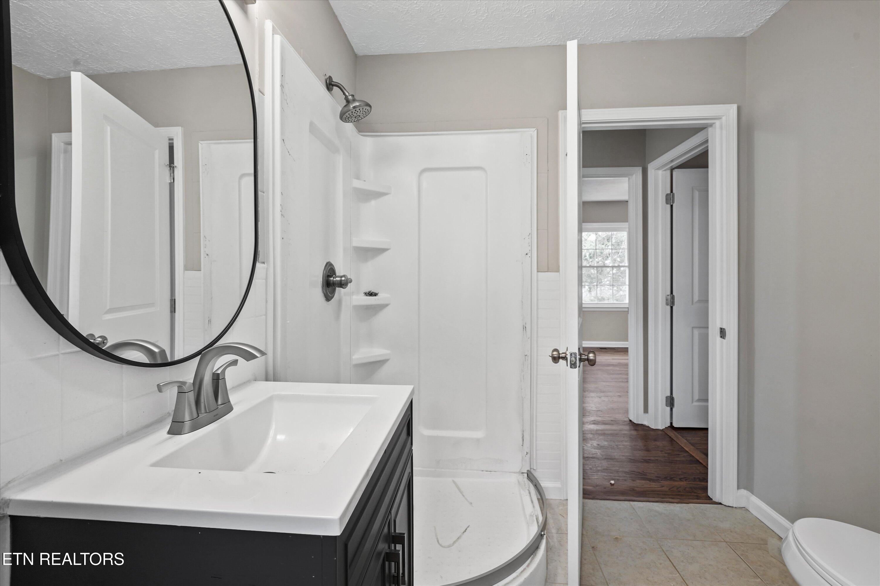 2010 Martha Berry Drive Knoxville TN 37918
