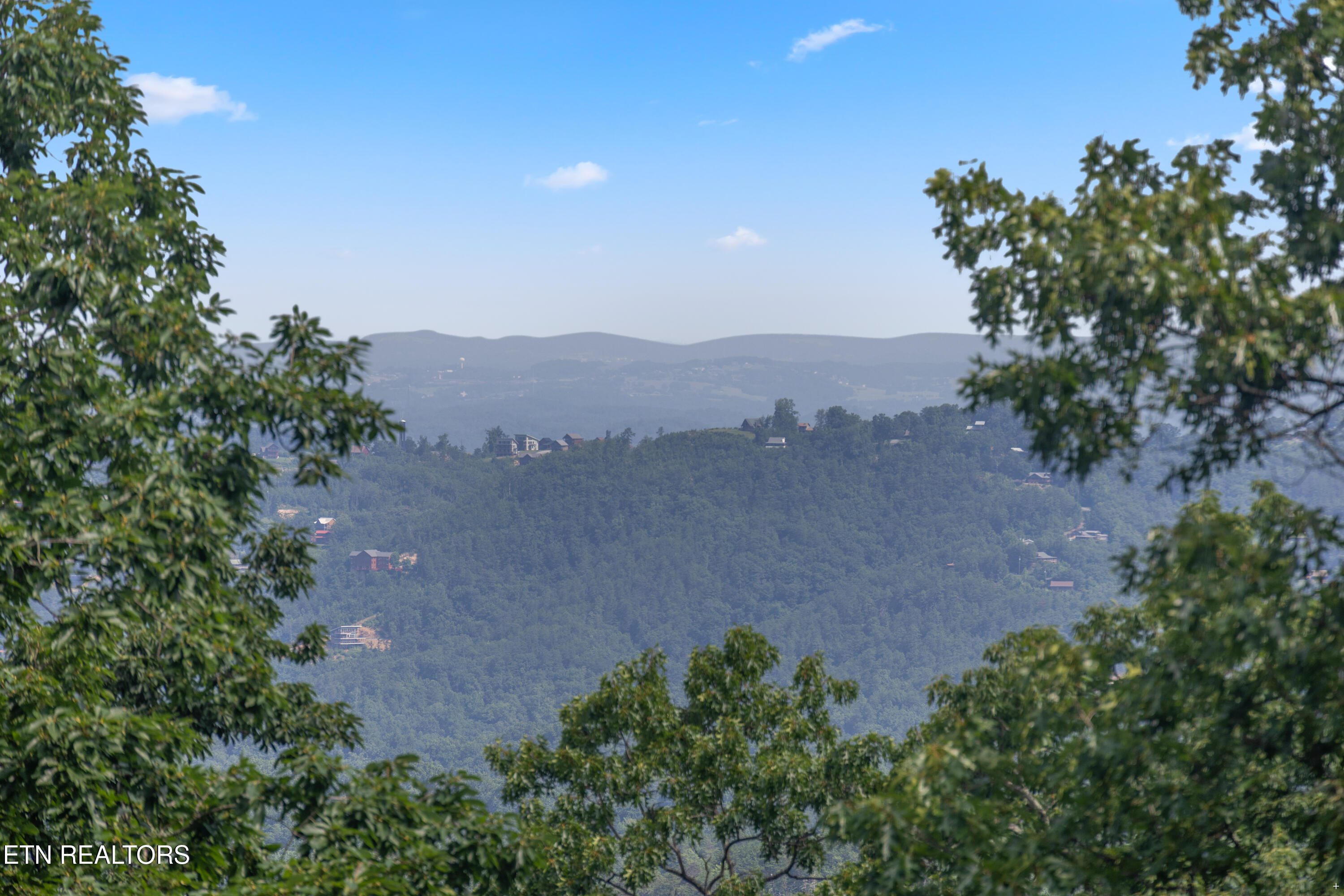1930 Orchard Drive Sevierville TN 37876
