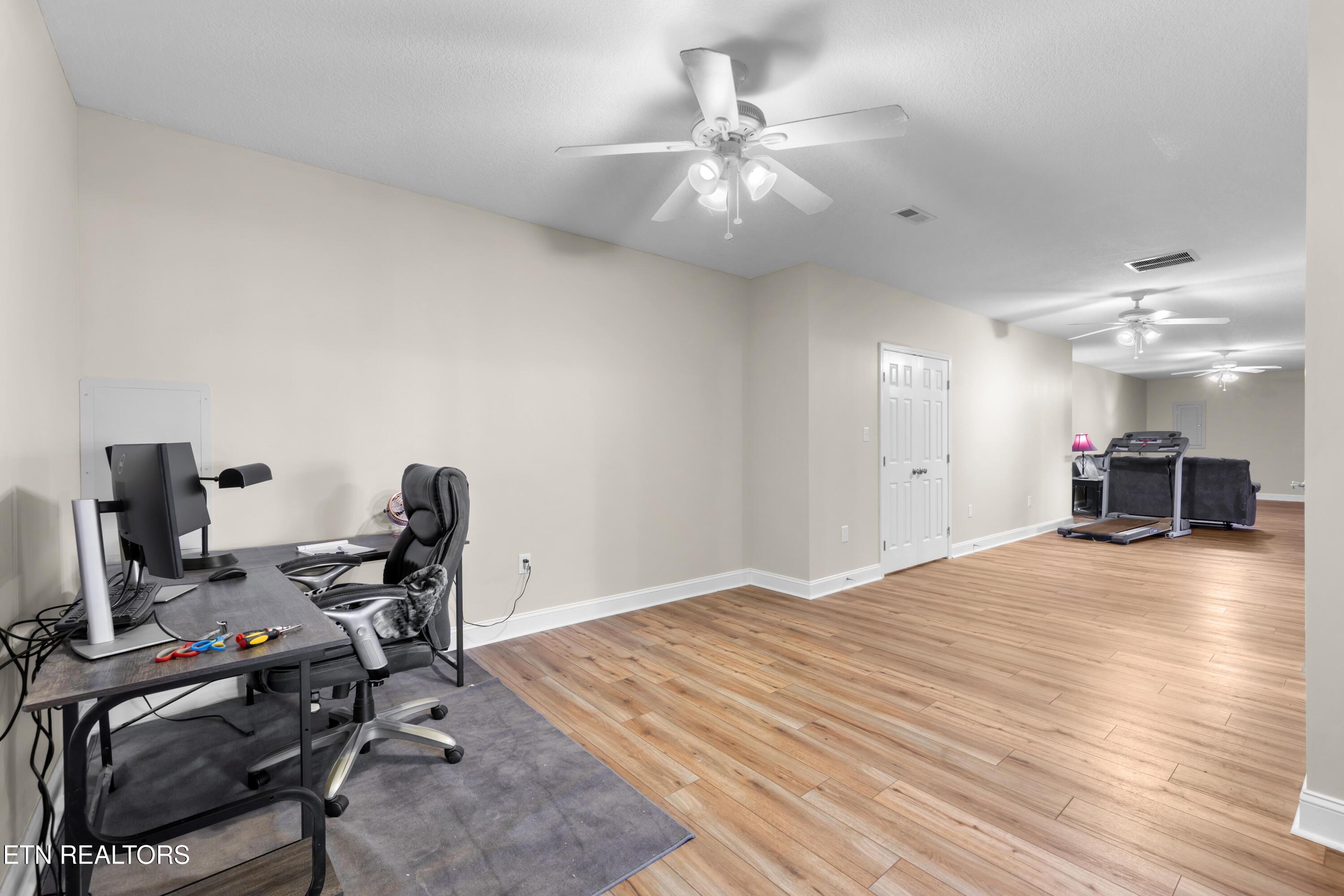 6113 Stratford Park Boulevard Knoxville TN 37912