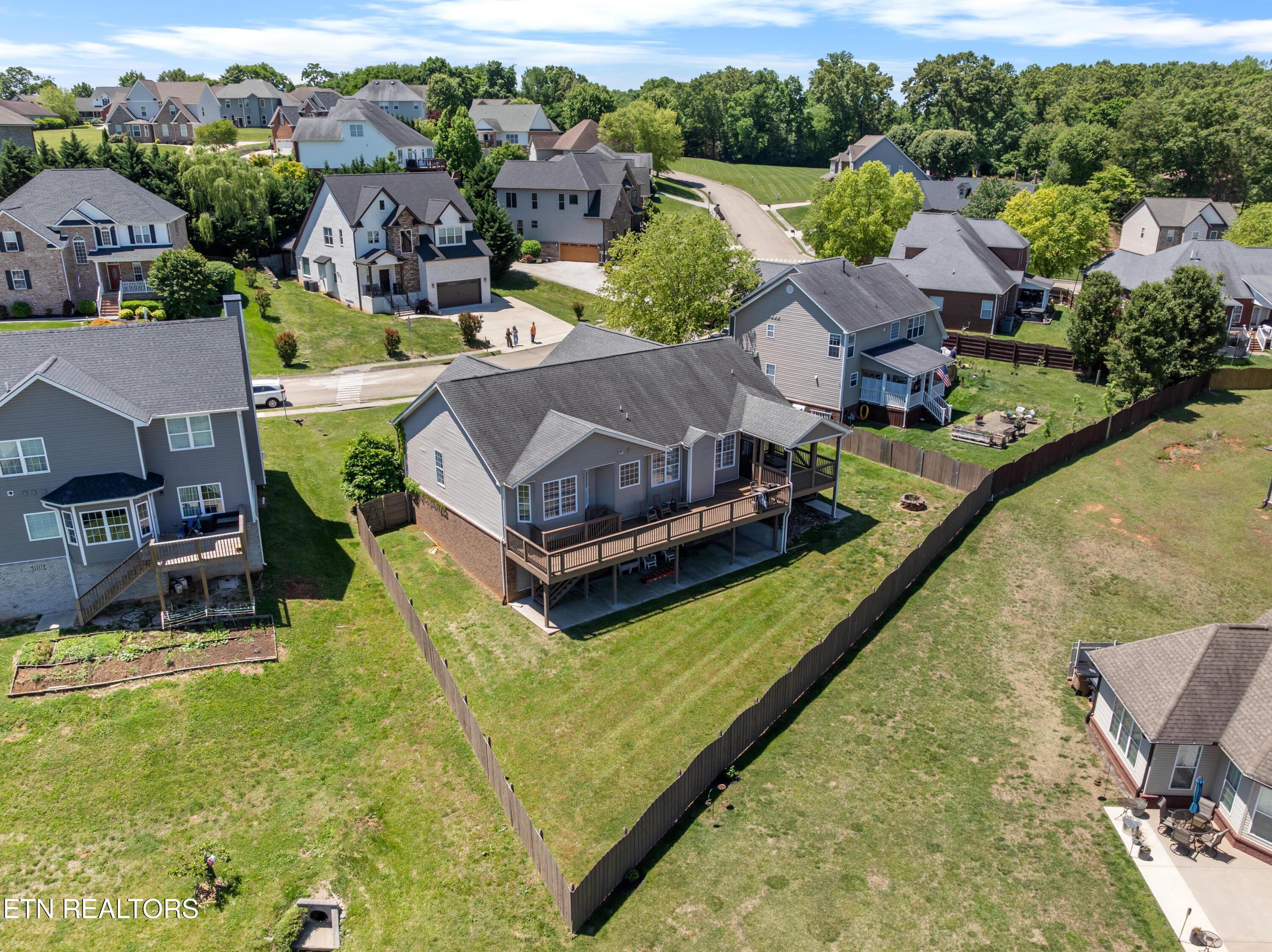 6113 Stratford Park Boulevard Knoxville TN 37912