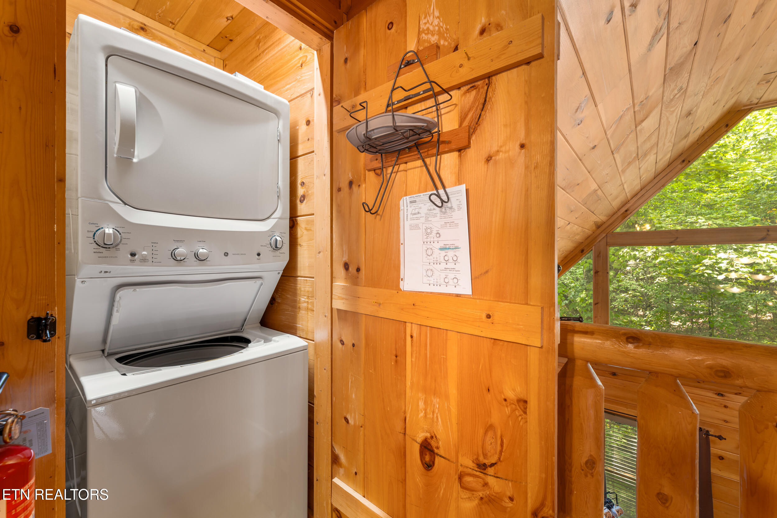 2404 Balsam Circle Sevierville TN 37876
