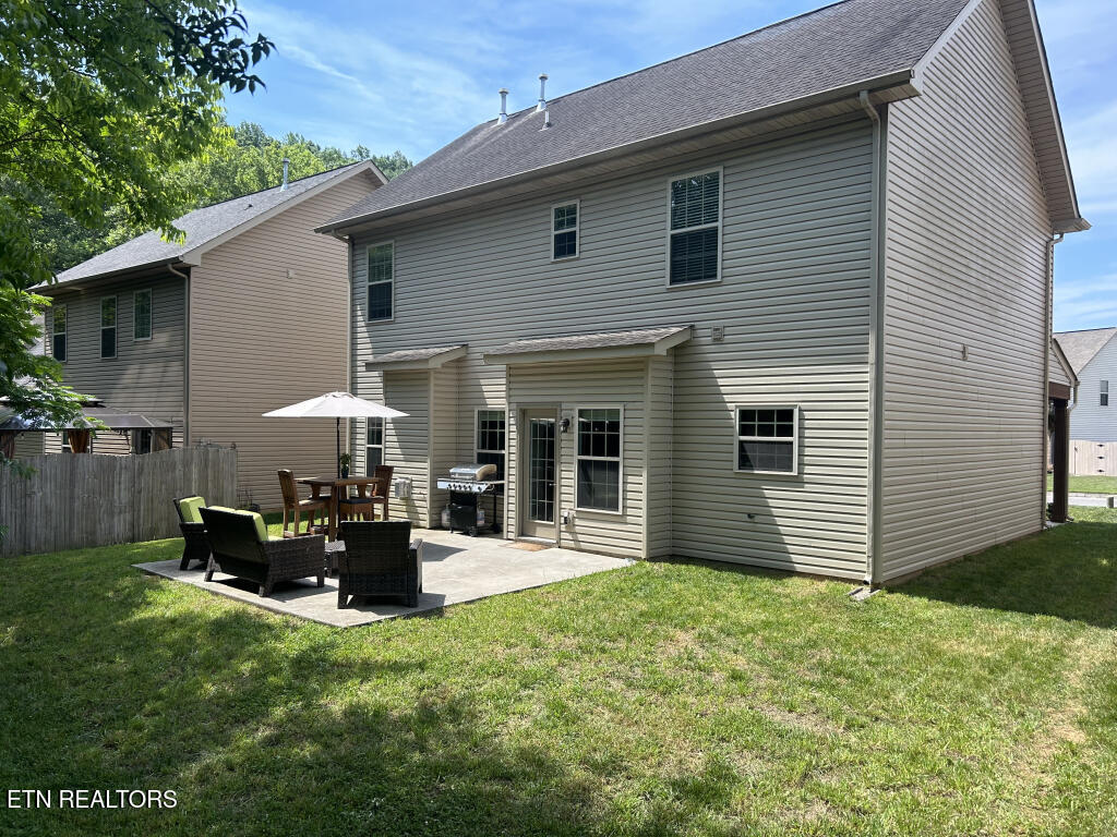 1212 Dark Creek Lane Knoxville TN 37932