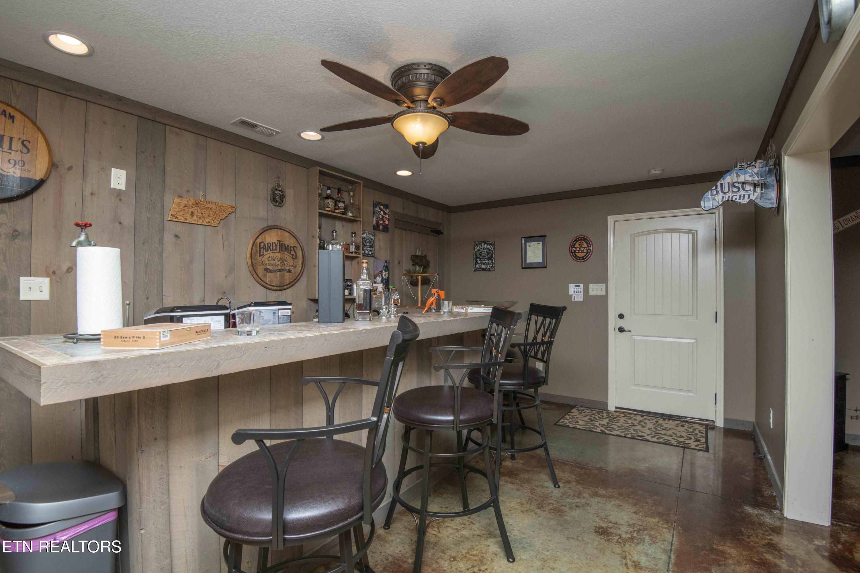 9915 Smoky Row Road Strawberry Plains TN 37871