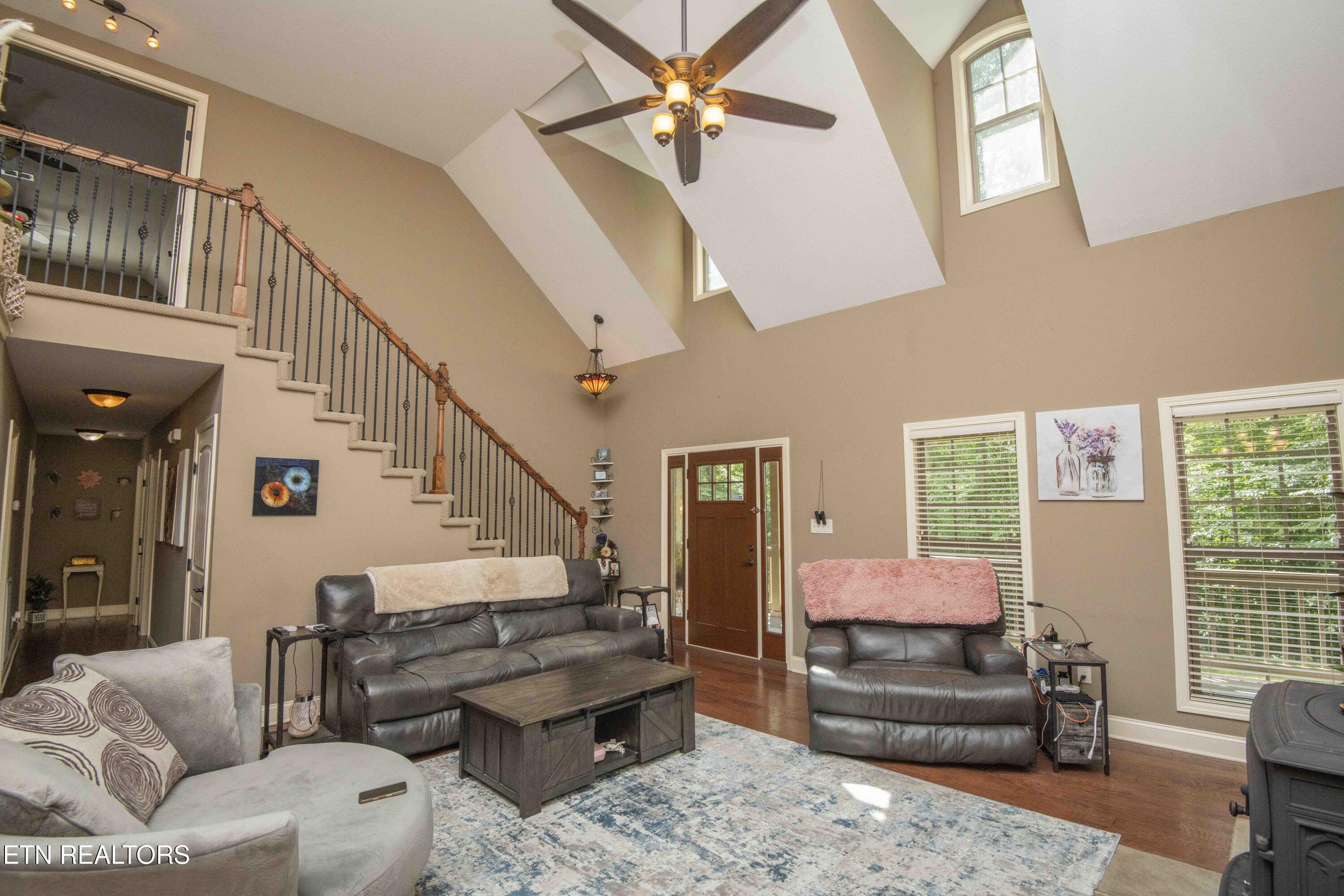 9915 Smoky Row Road Strawberry Plains TN 37871