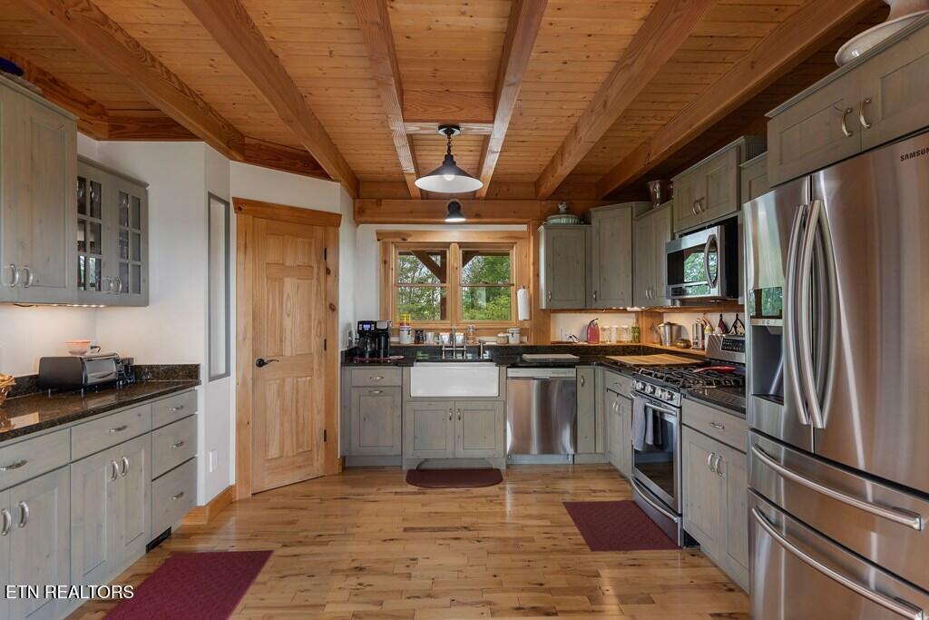 4232 Fanchers Mill Road Sparta TN 38583
