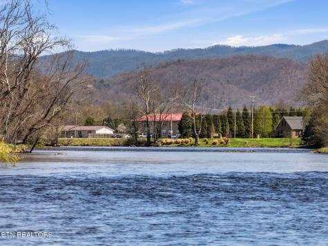 135 Brandywine Place Elizabethton TN 37643