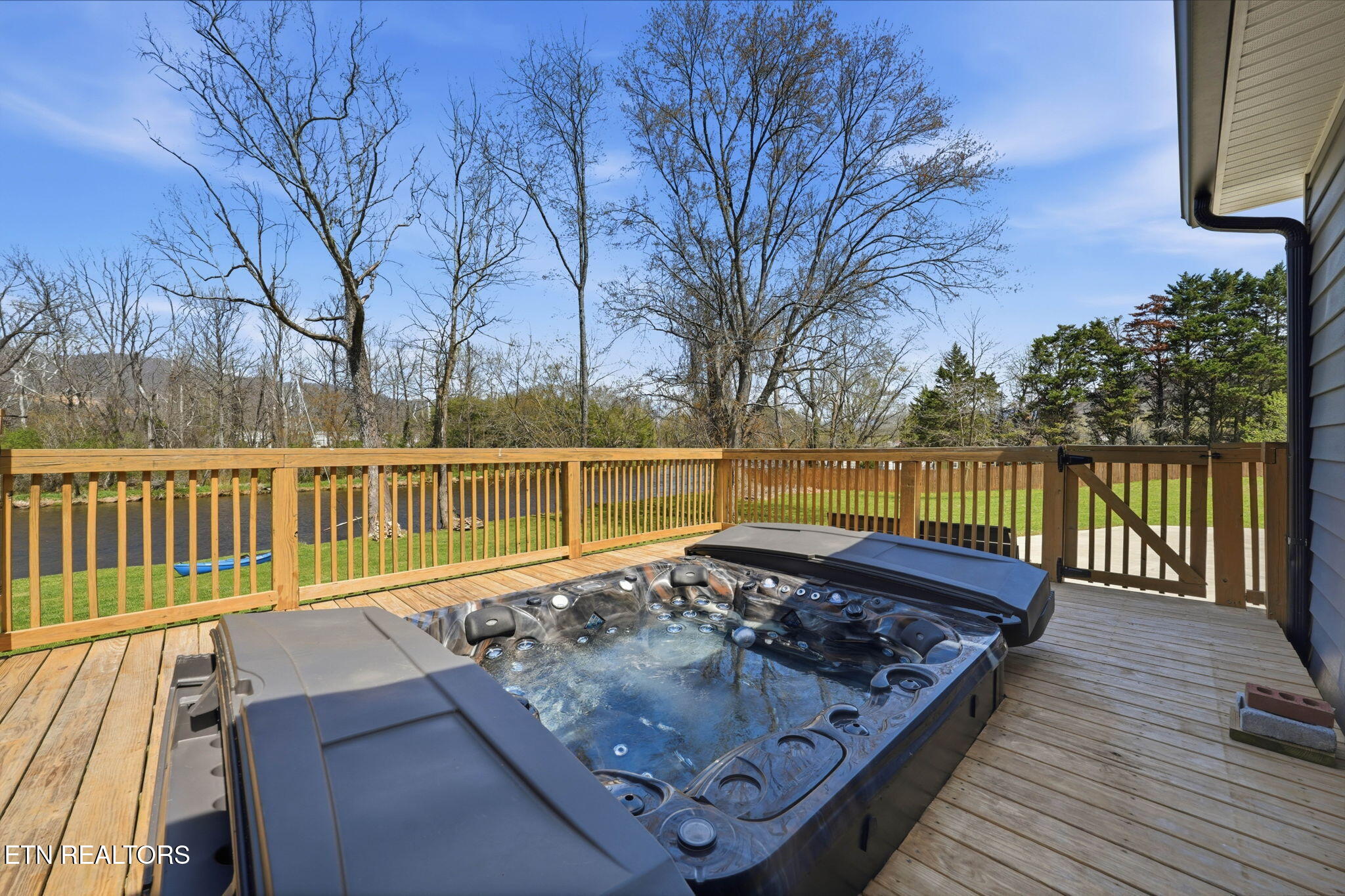 135 Brandywine Place Elizabethton TN 37643