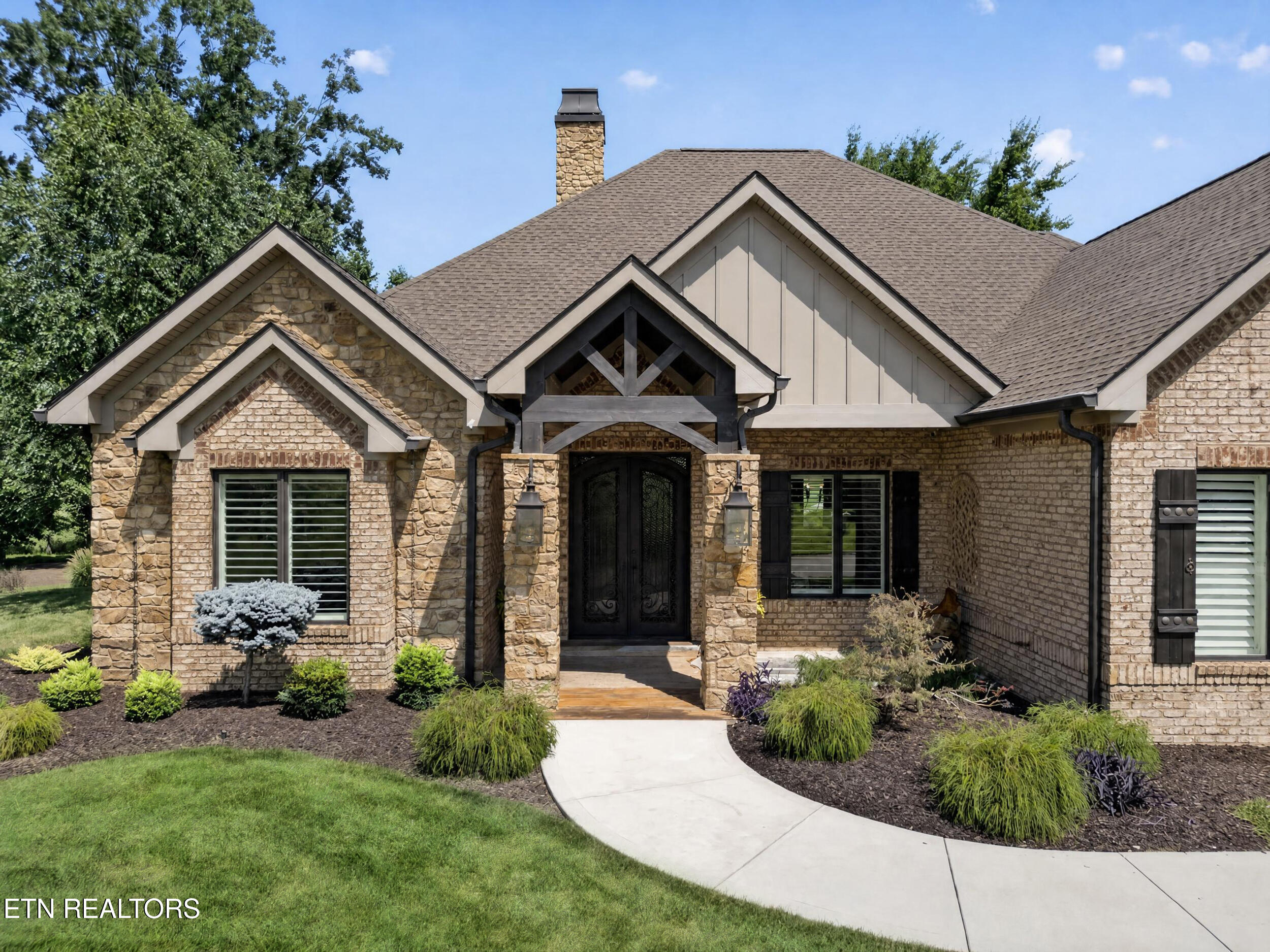 650 Buckhorn Way Loudon TN 37774