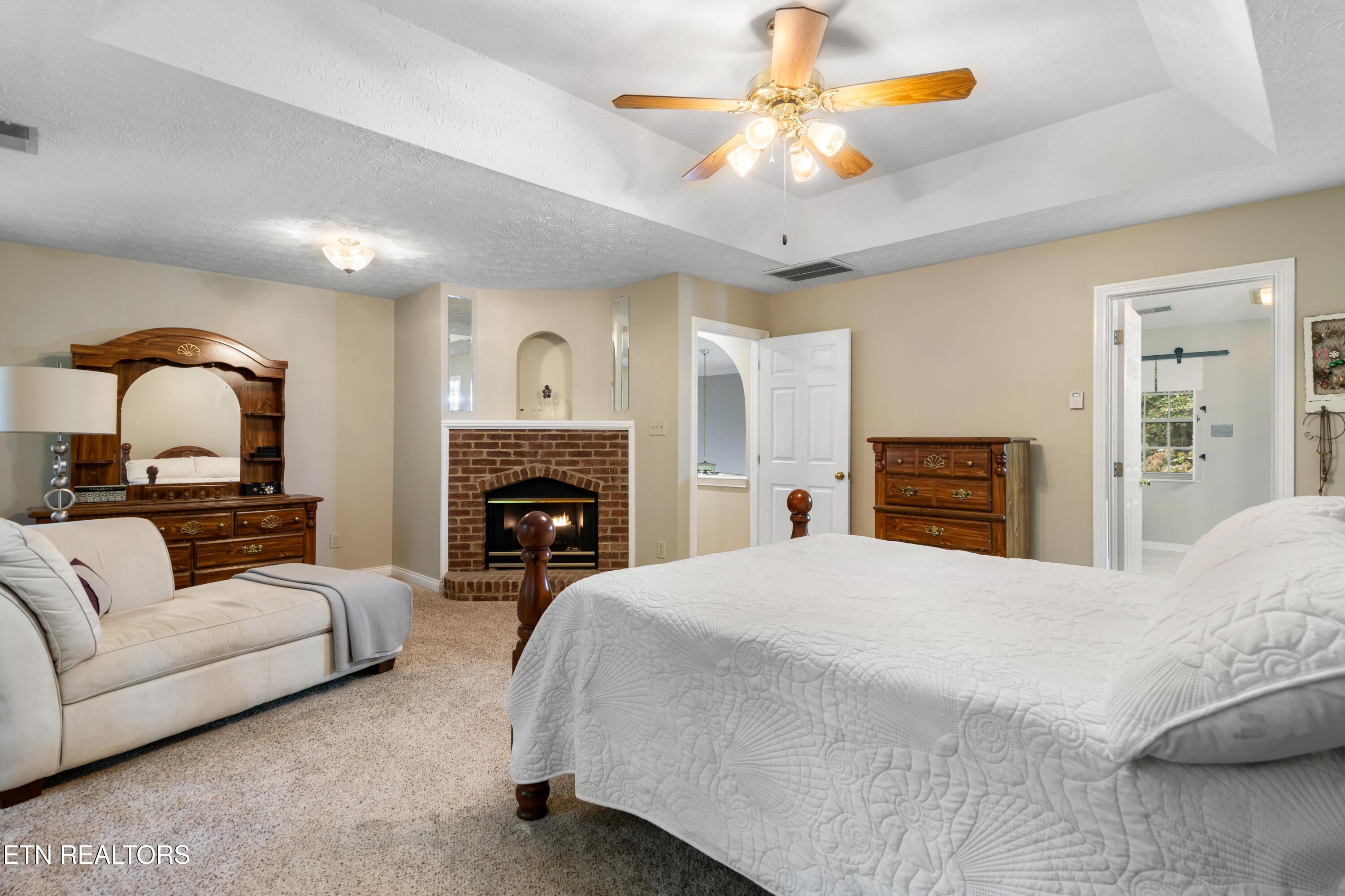 1515 Hall Acres Drive Knoxville TN 37918