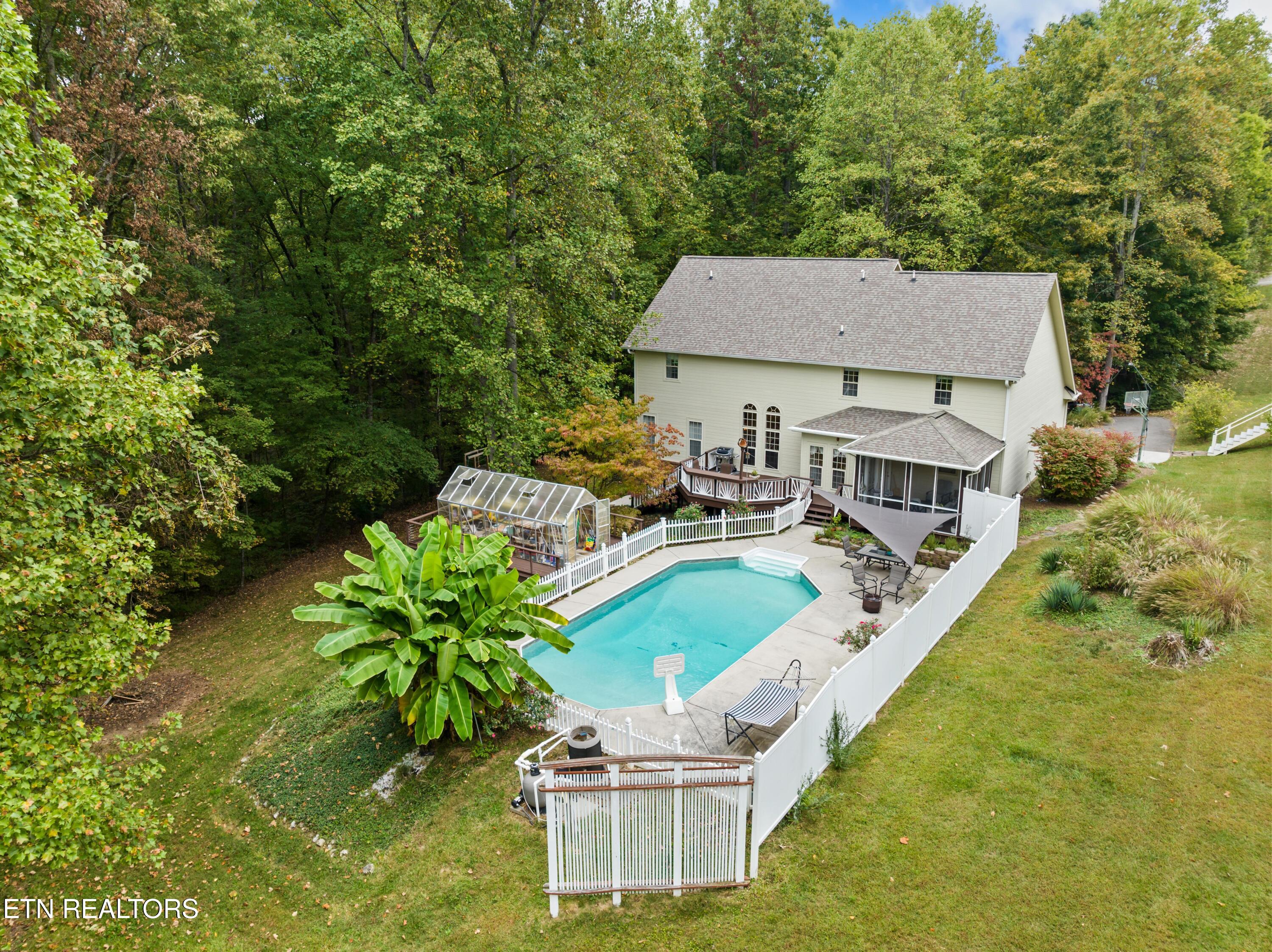 1515 Hall Acres Drive Knoxville TN 37918