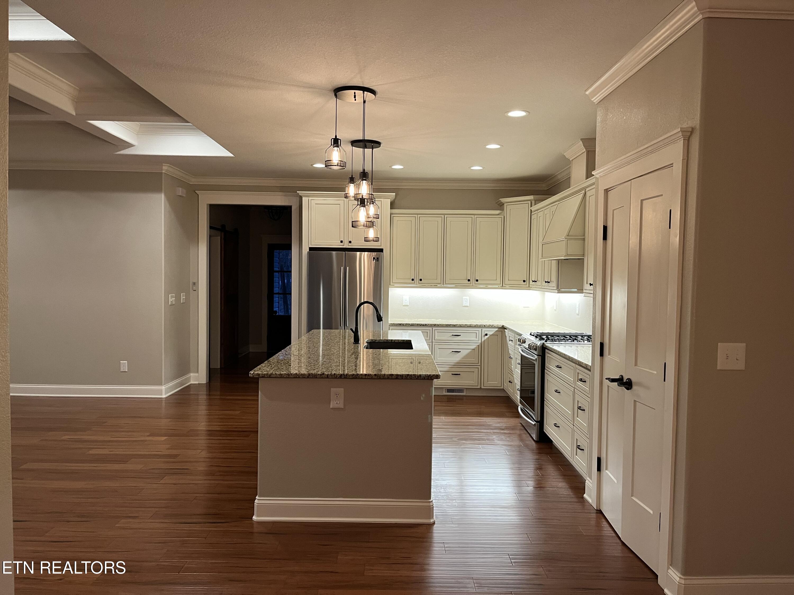 73 Creek Place Monterey TN 38574