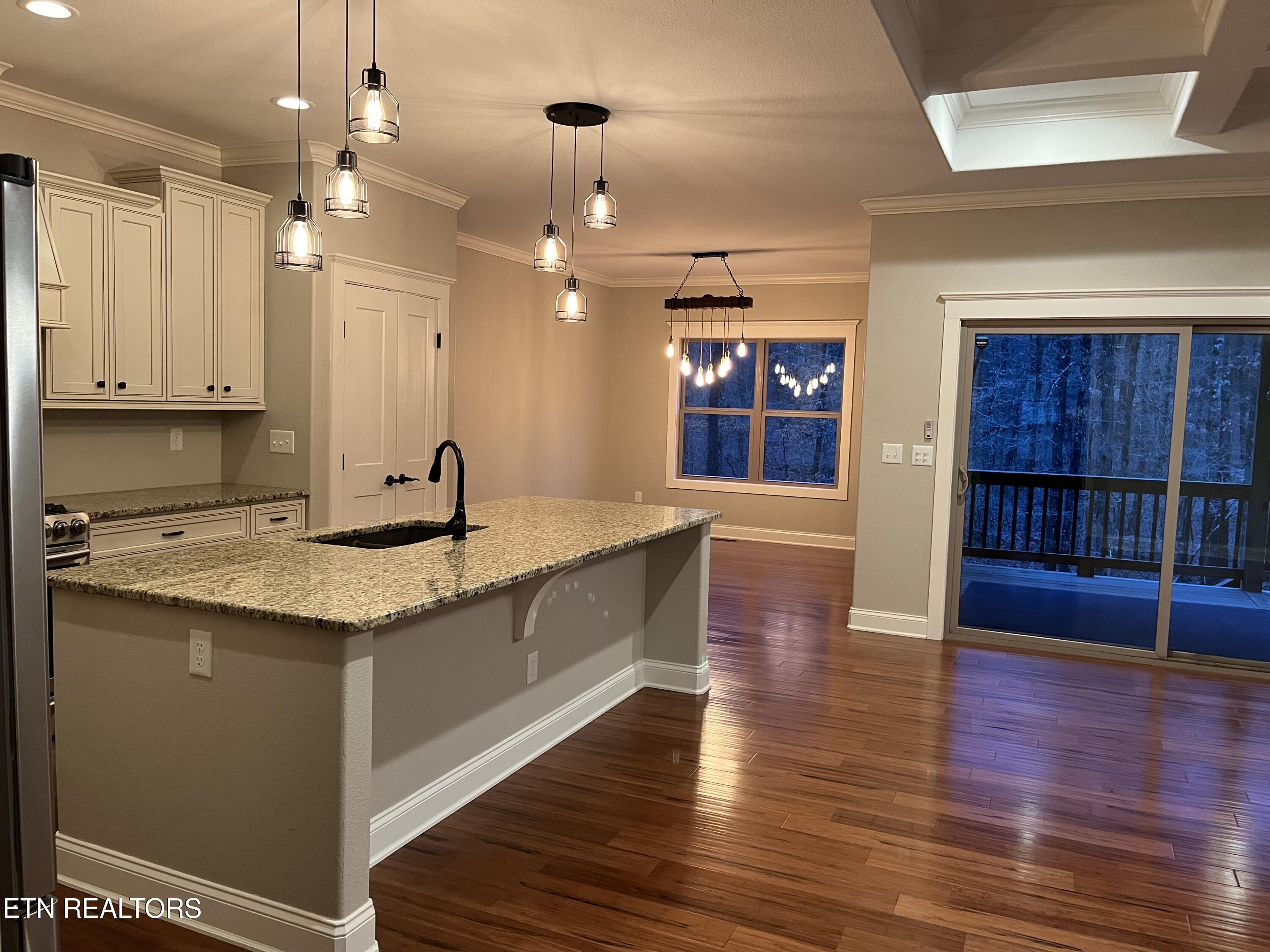 73 Creek Place Monterey TN 38574