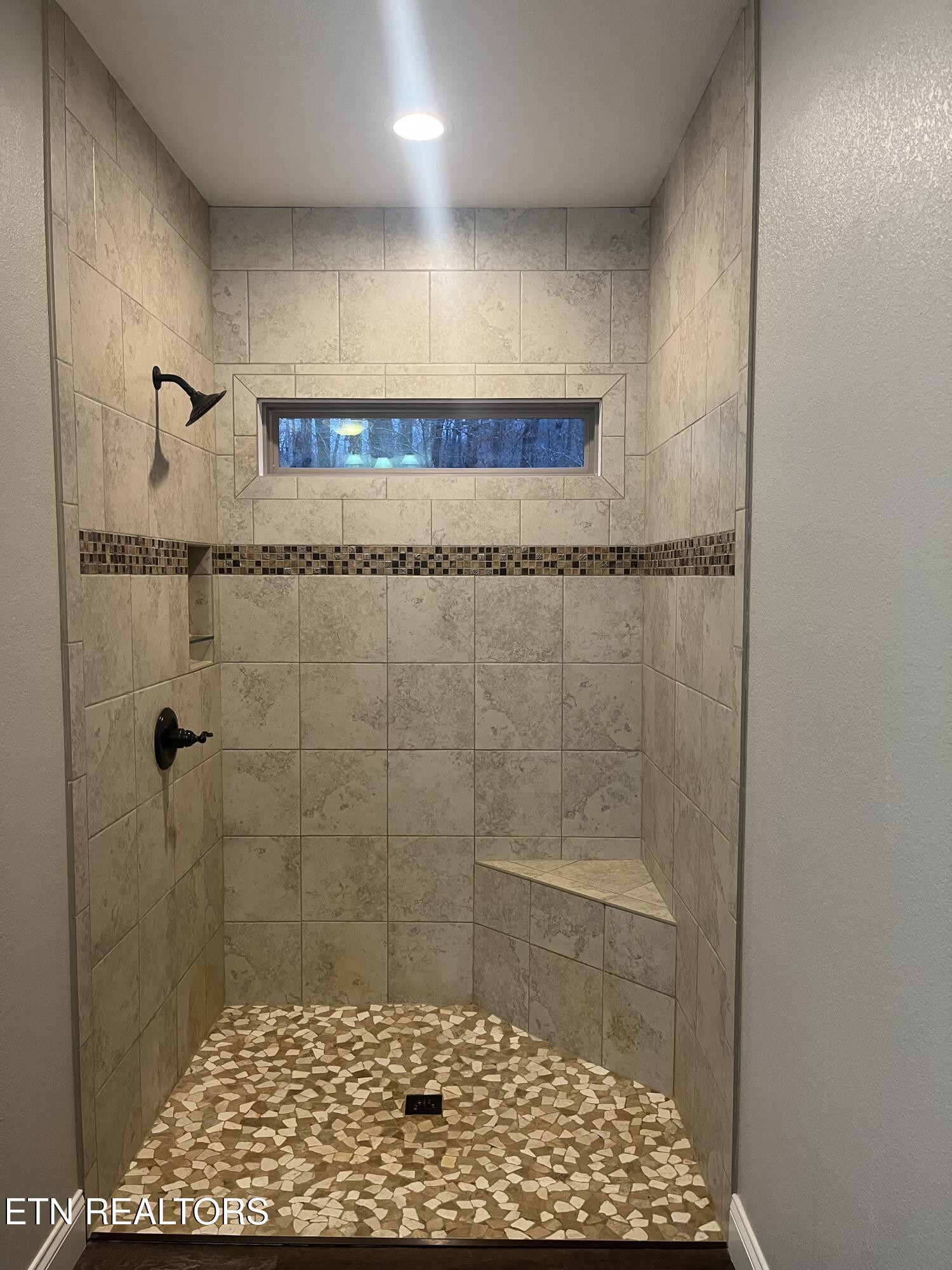 73 Creek Place Monterey TN 38574