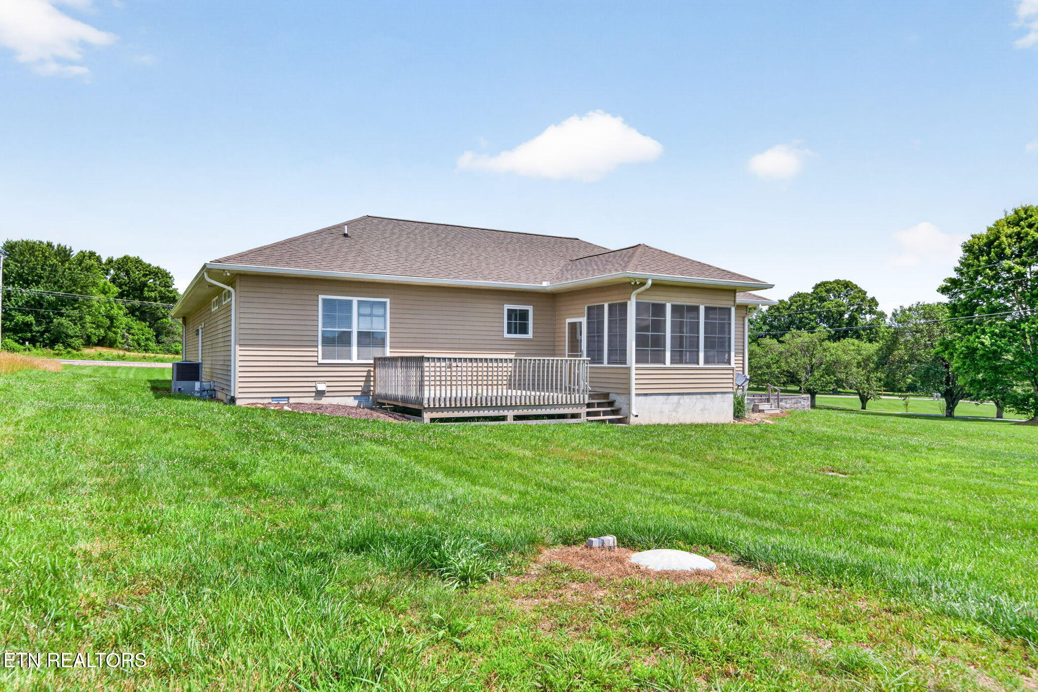 1432 Sawmill Road Crossville TN 38555