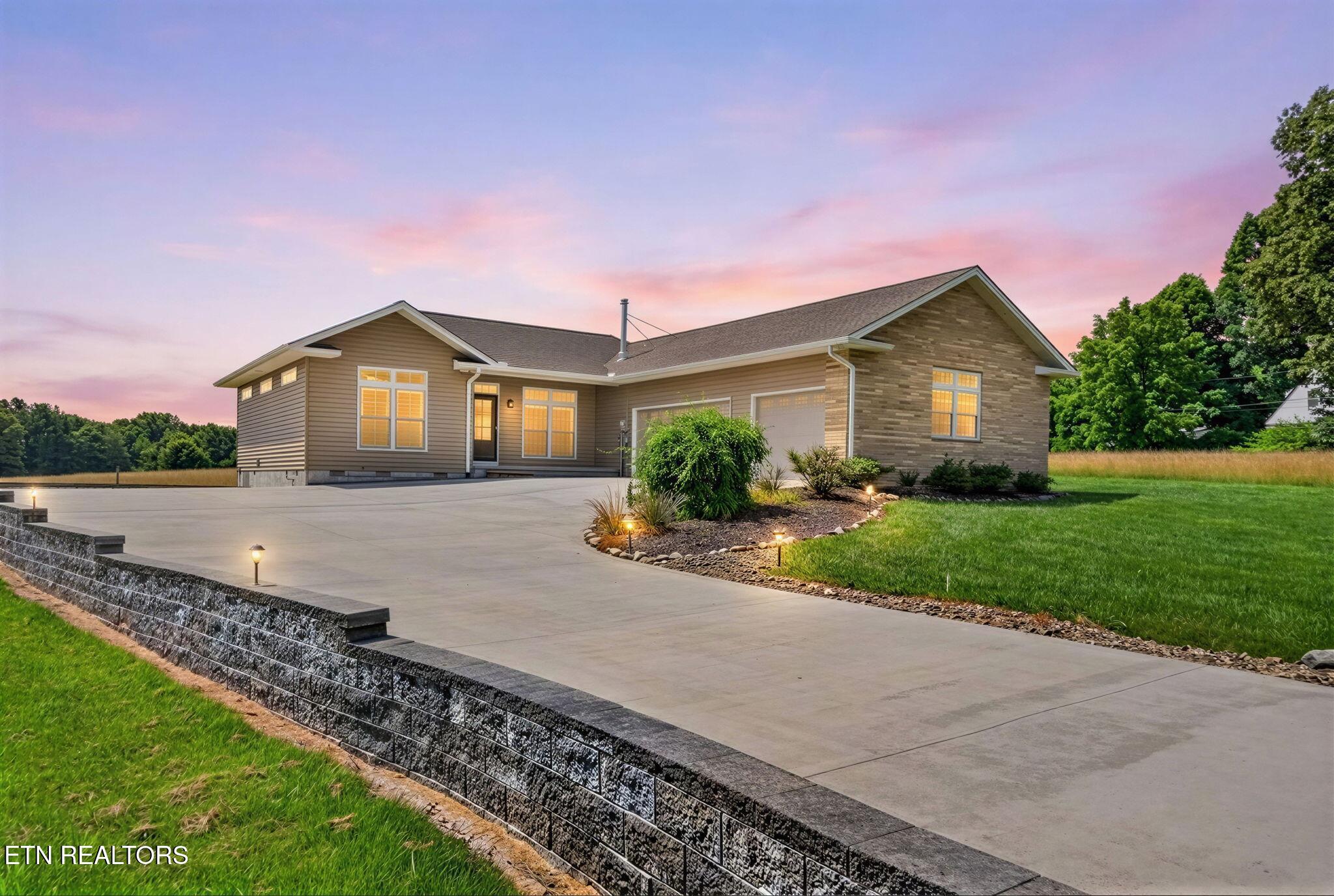 1432 Sawmill Road Crossville TN 38555