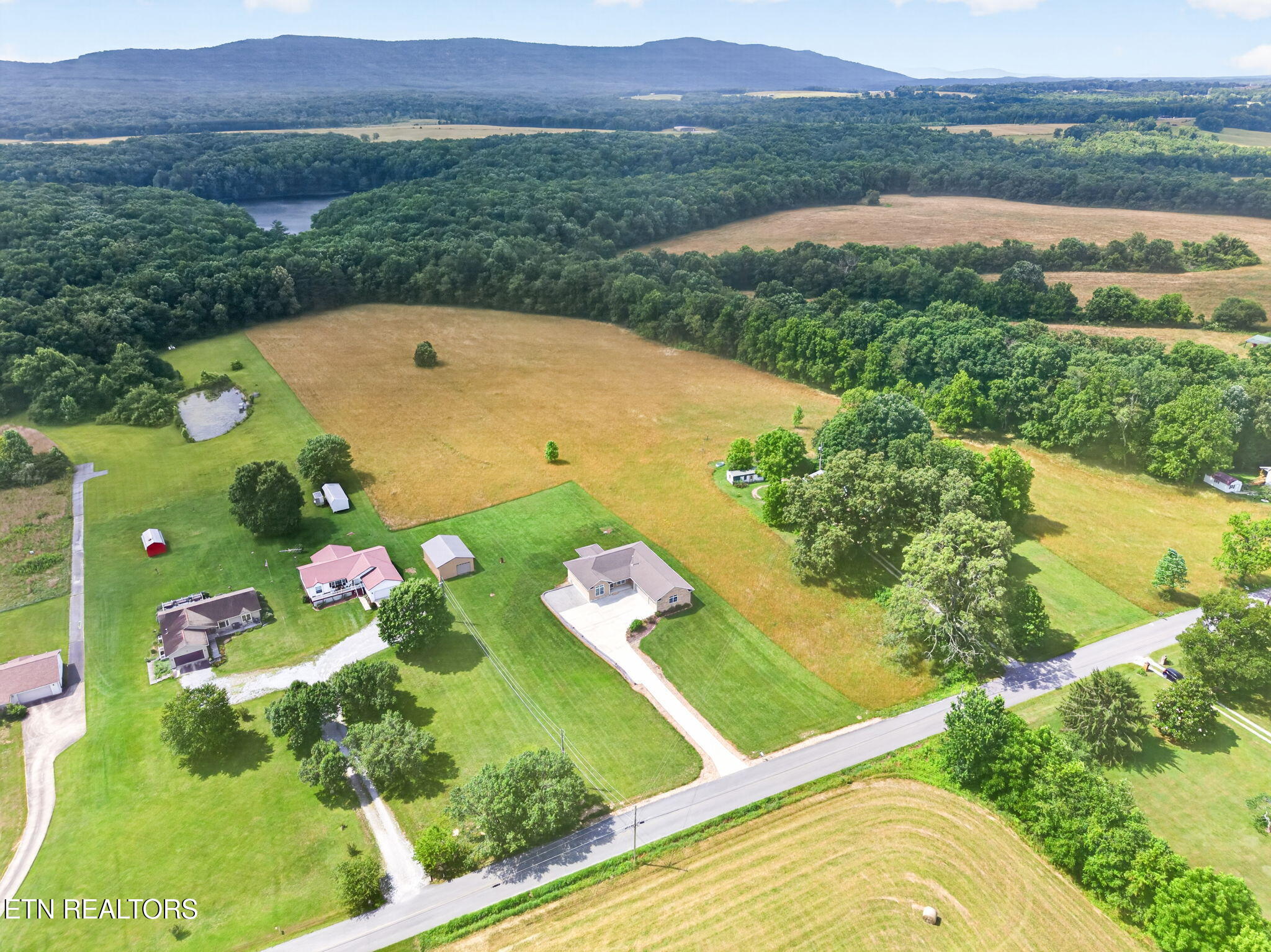 1432 Sawmill Road Crossville TN 38555