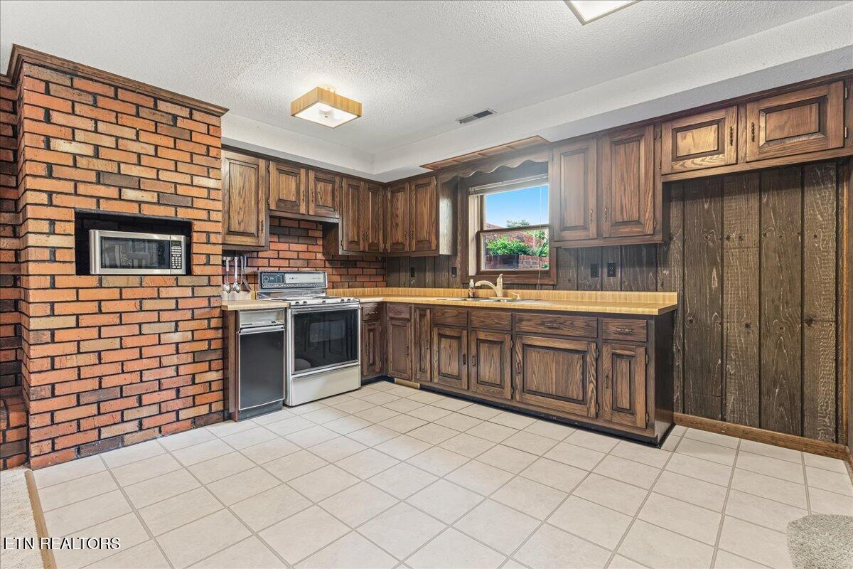 322 County Road 436 Athens TN 37303