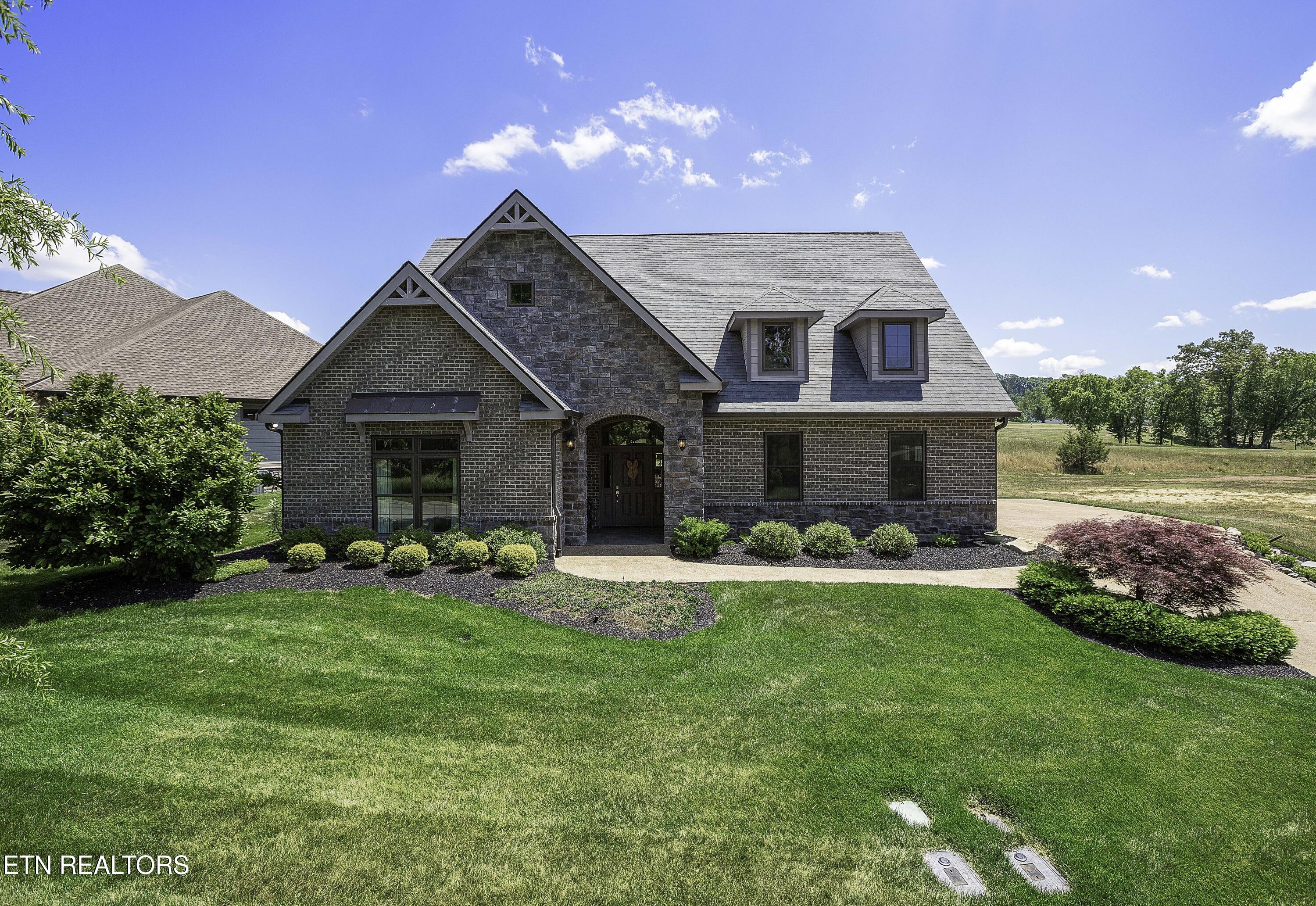 1099 Buckhorn Way Loudon TN 37774