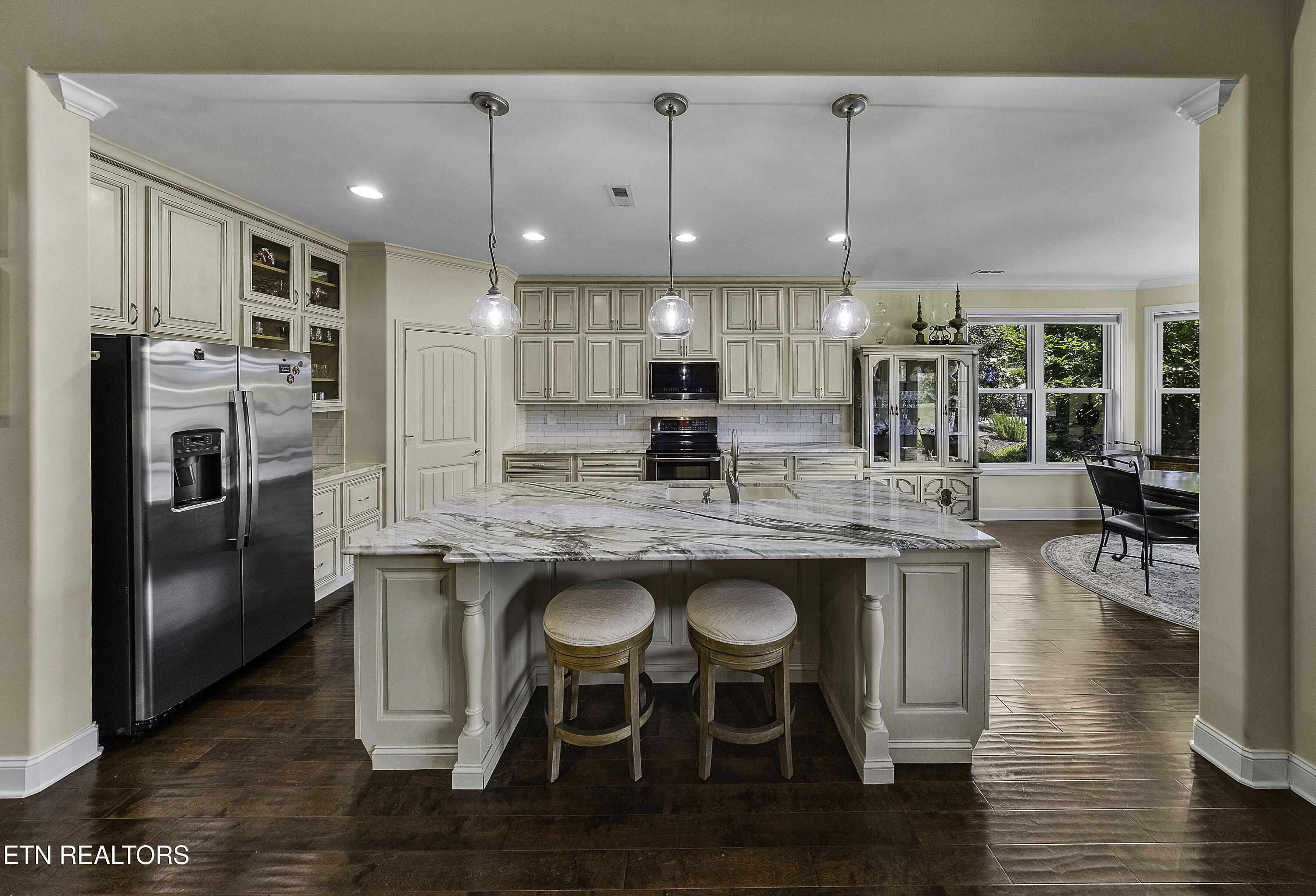 1099 Buckhorn Way Loudon TN 37774