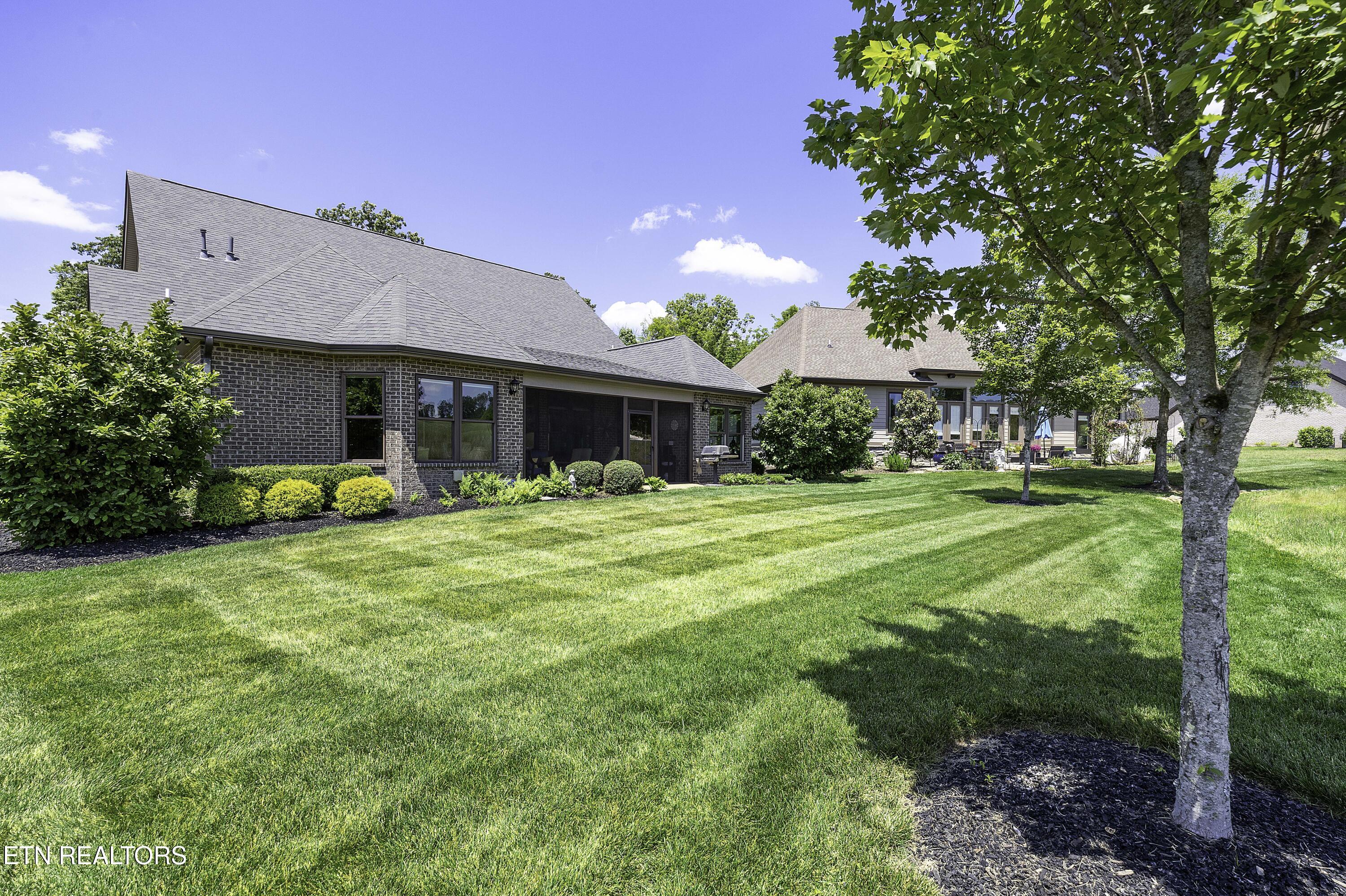1099 Buckhorn Way Loudon TN 37774