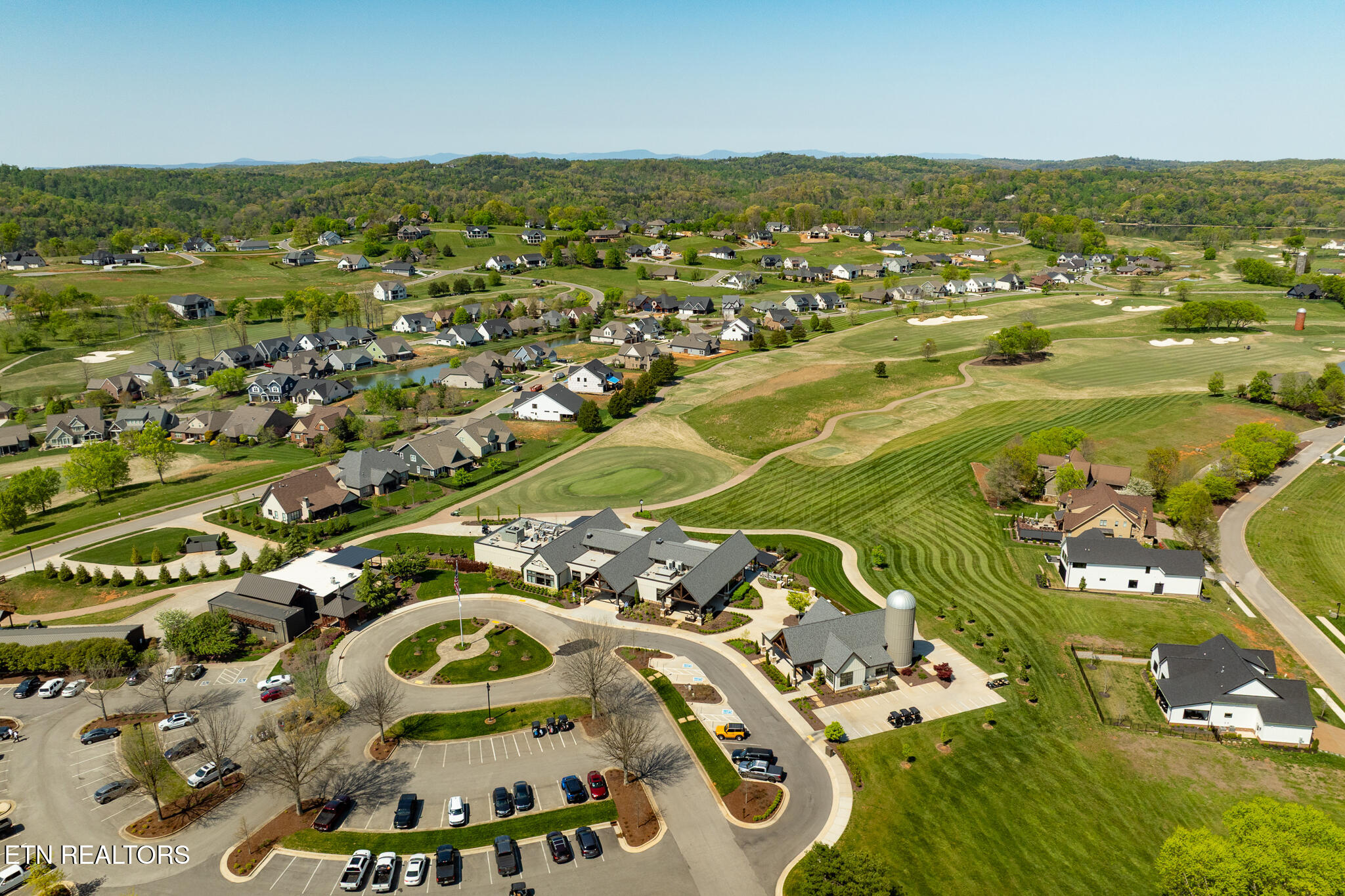 1099 Buckhorn Way Loudon TN 37774