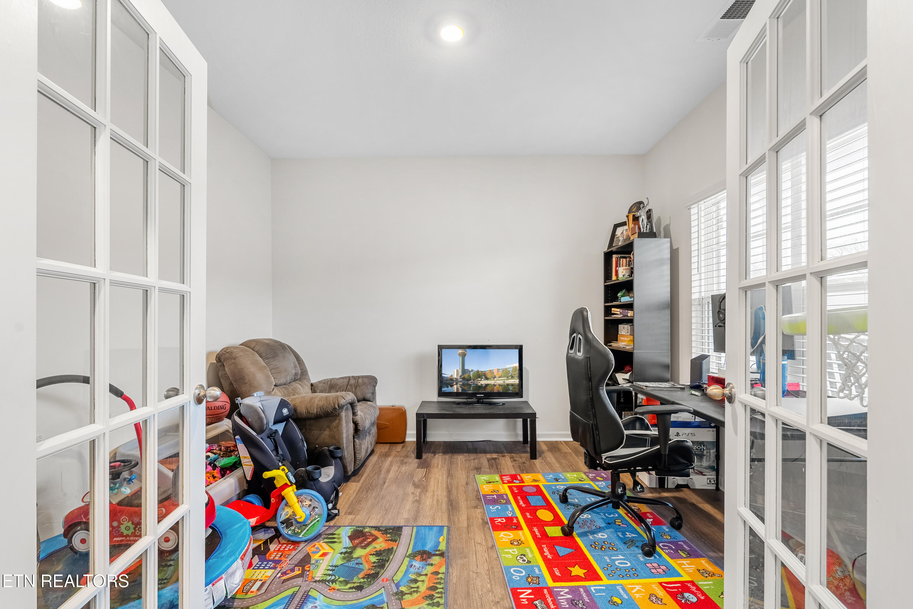 4809 Willow Bluff Circle Knoxville TN 37914