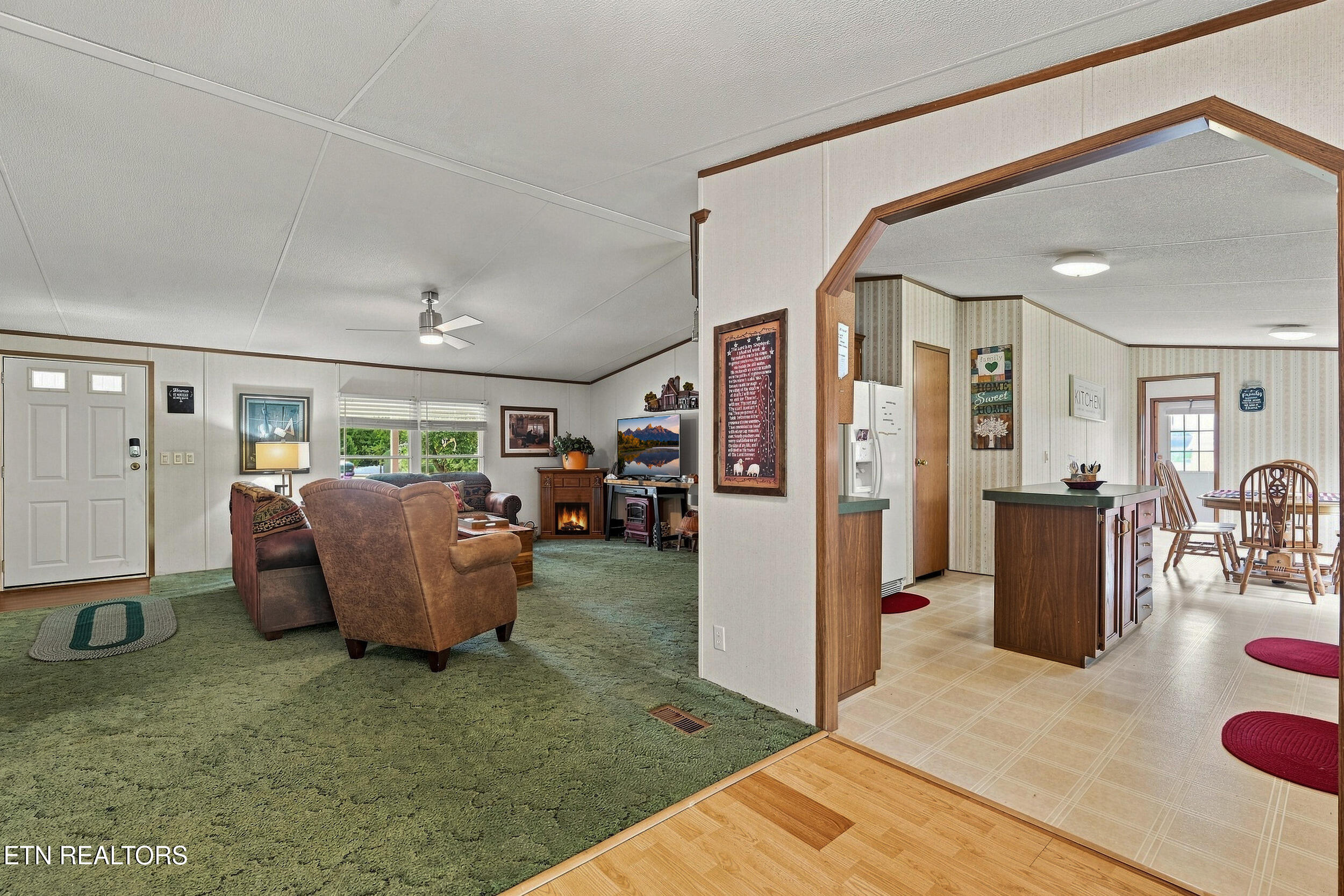 2025 River Meadows Drive Sevierville TN 37876