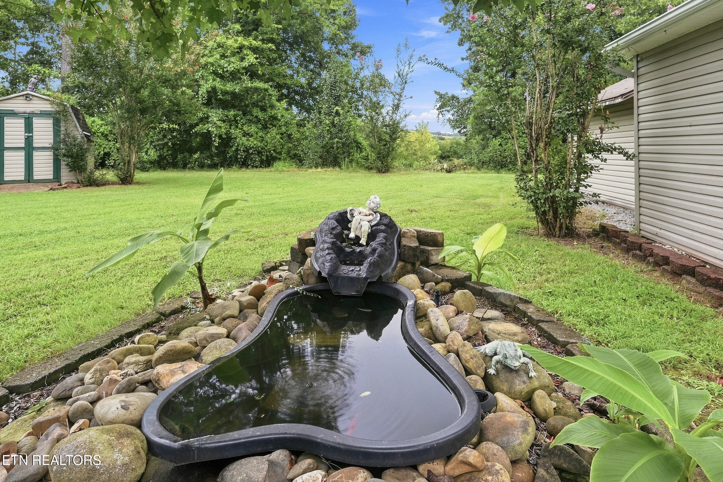 2025 River Meadows Drive Sevierville TN 37876