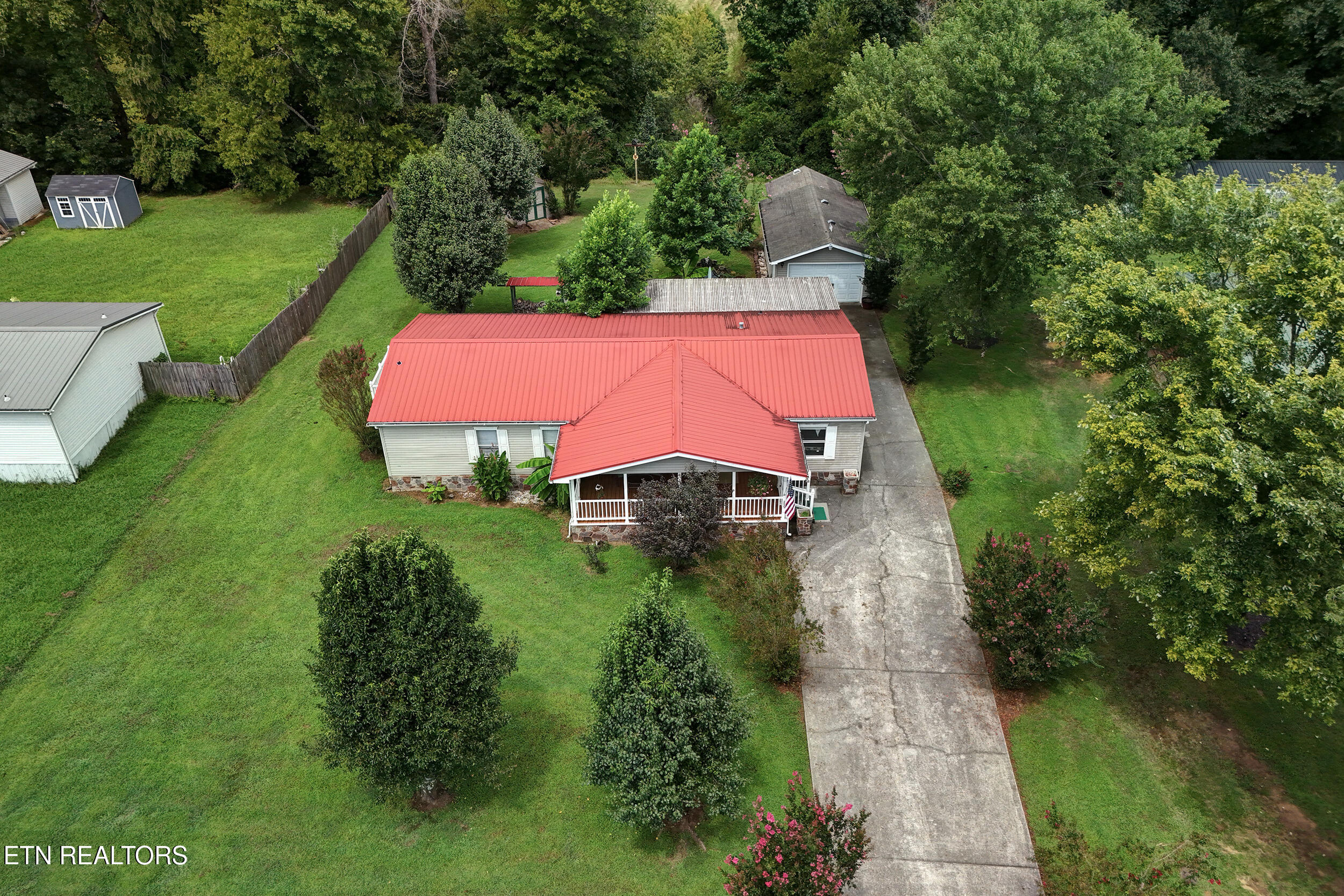 2025 River Meadows Drive Sevierville TN 37876