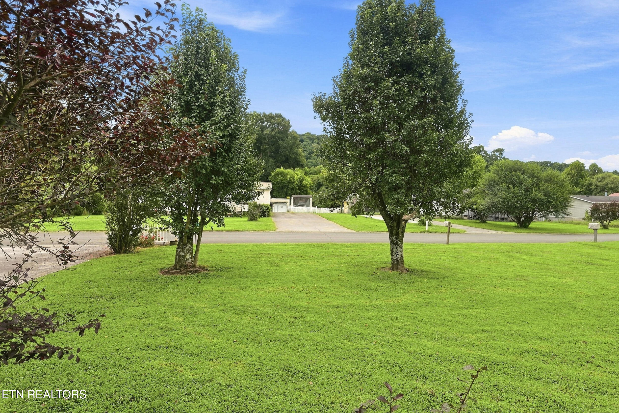 2025 River Meadows Drive Sevierville TN 37876