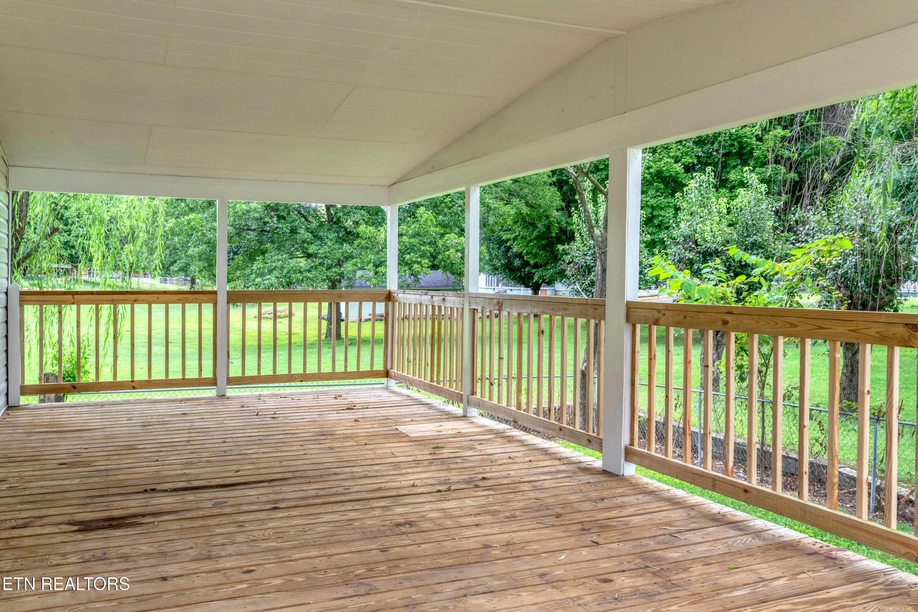 127 County Road 77 Riceville TN 37370