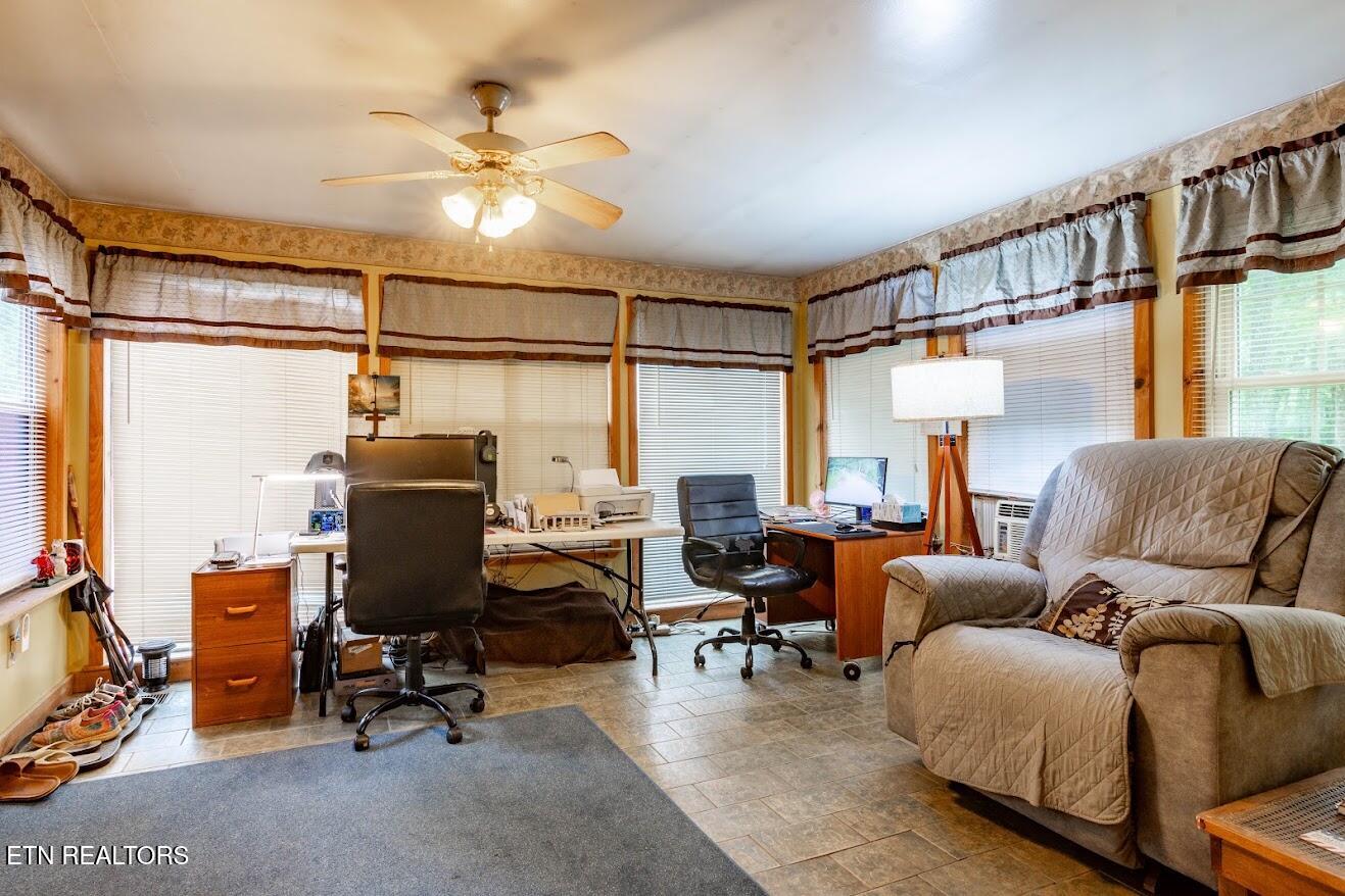 237 Chestnut Ridge Road Spring City TN 37381