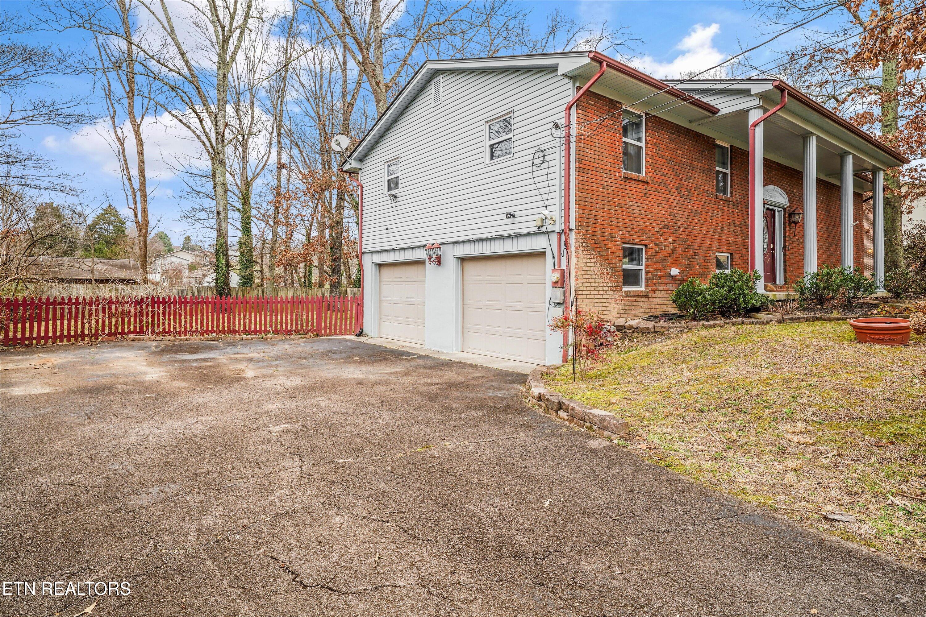 1021 Lovell View Drive Knoxville TN 37932