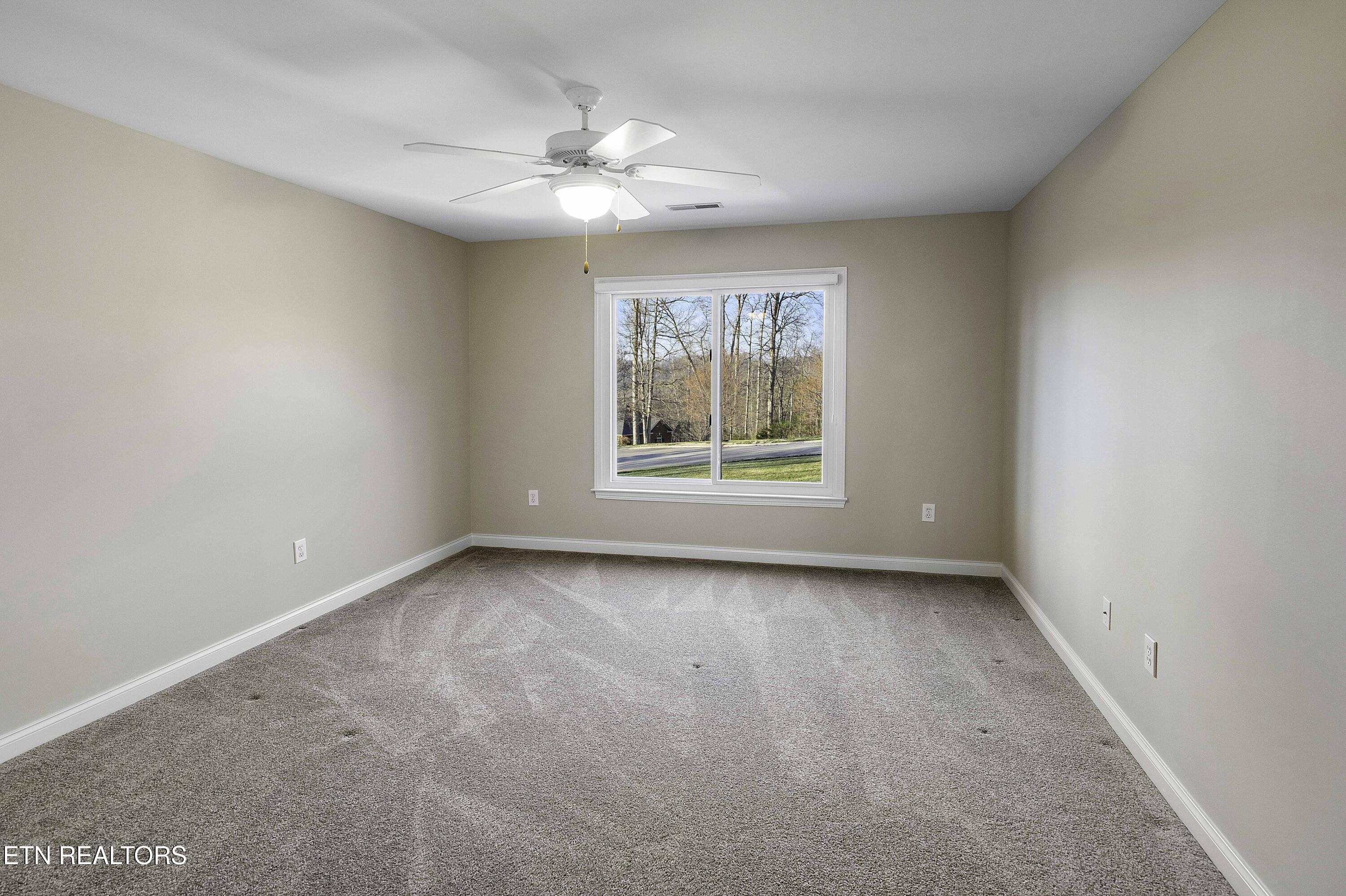 120 Wedgewood Drive Lenoir City TN 37772