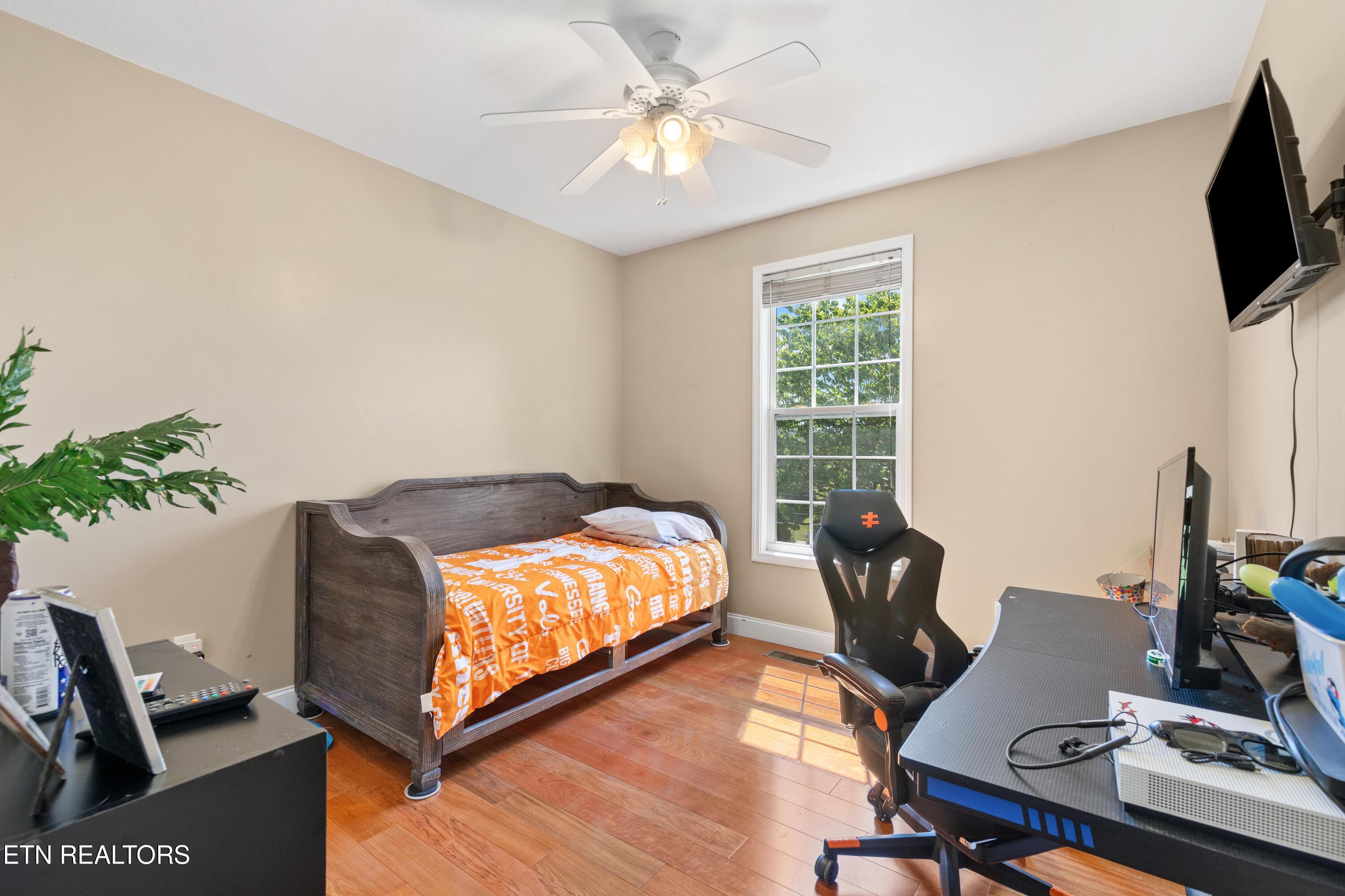 163 Foxglen Lane Andersonville TN 37705